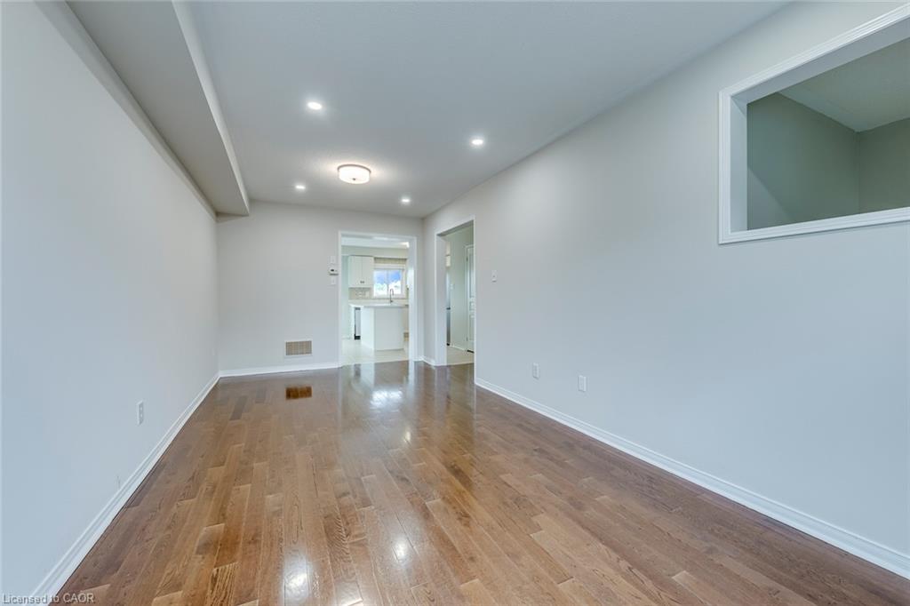 2418 Adamvale Crescent