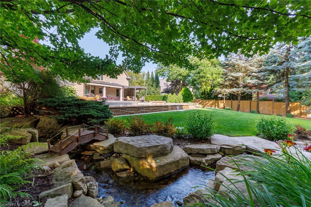 70 Shorewood Place