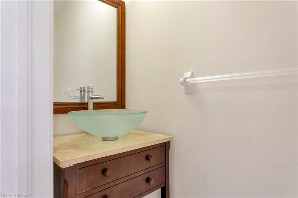 2204 Grand Oak Trail