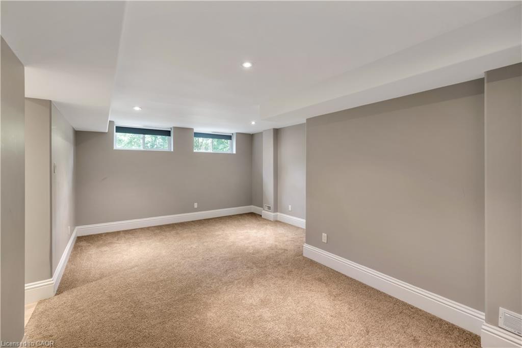1387 Willowdown Road