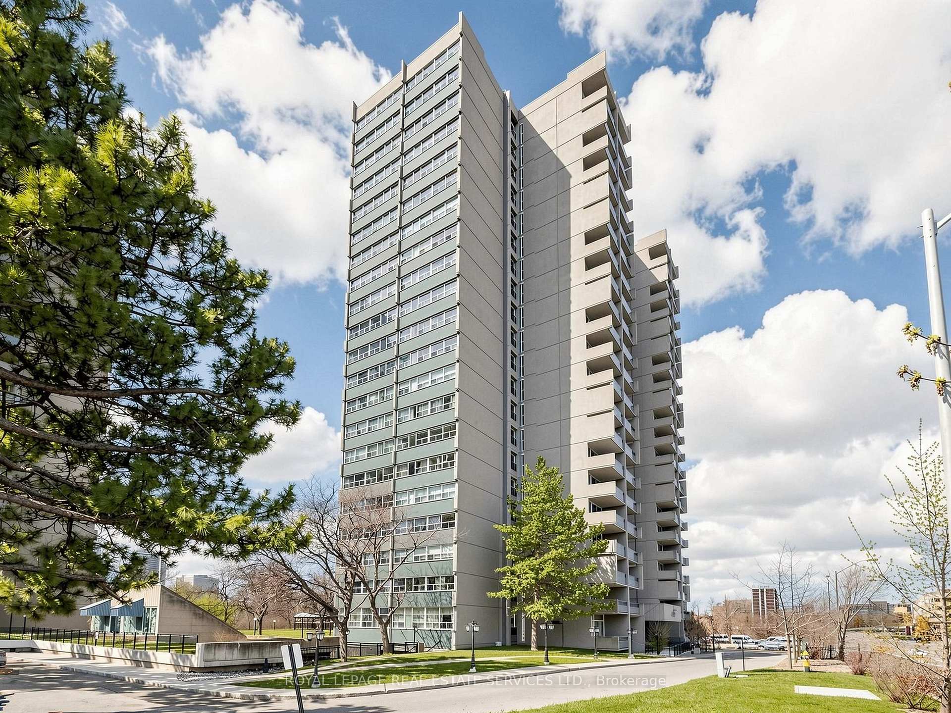 4091 Sheppard Avenue E 2101
