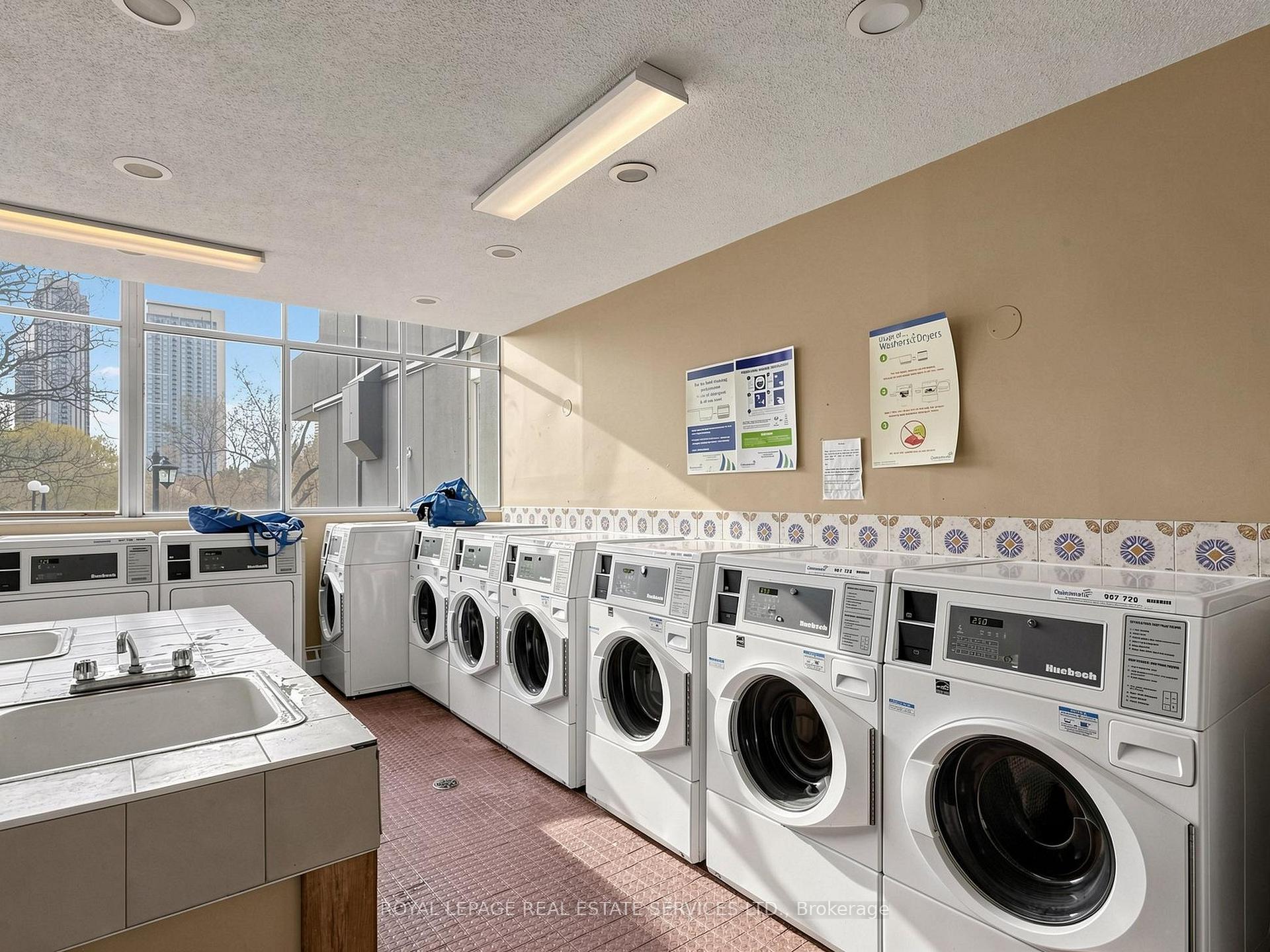 4091 Sheppard Avenue E 2101, Toronto Unit: 2101
