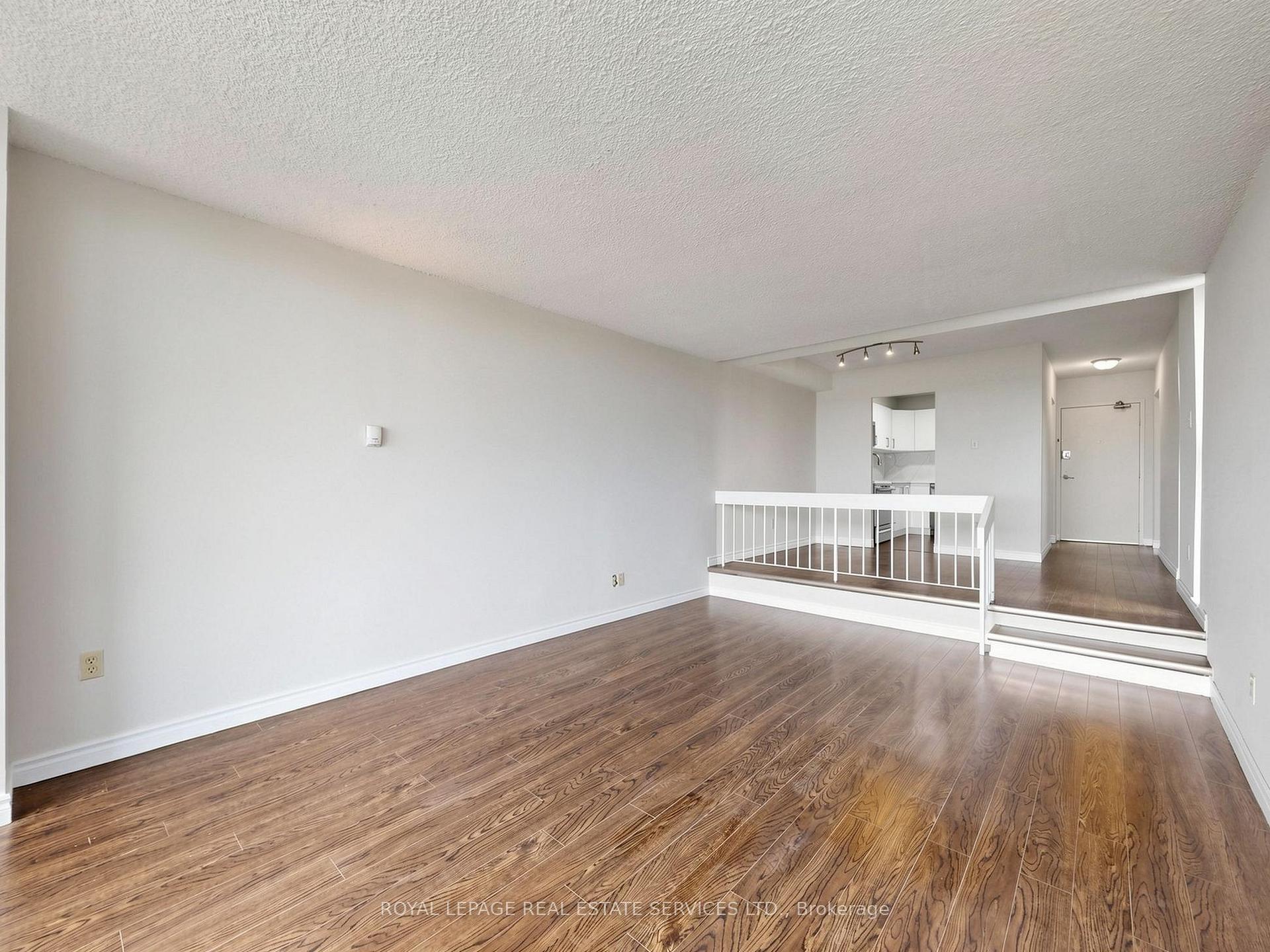 4091 Sheppard Avenue E 2101, Toronto Unit: 2101