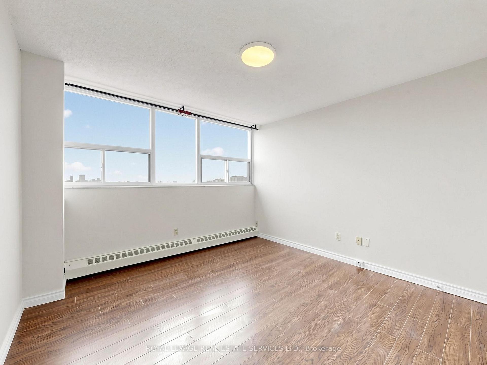 4091 Sheppard Avenue E 2101, Toronto Unit: 2101