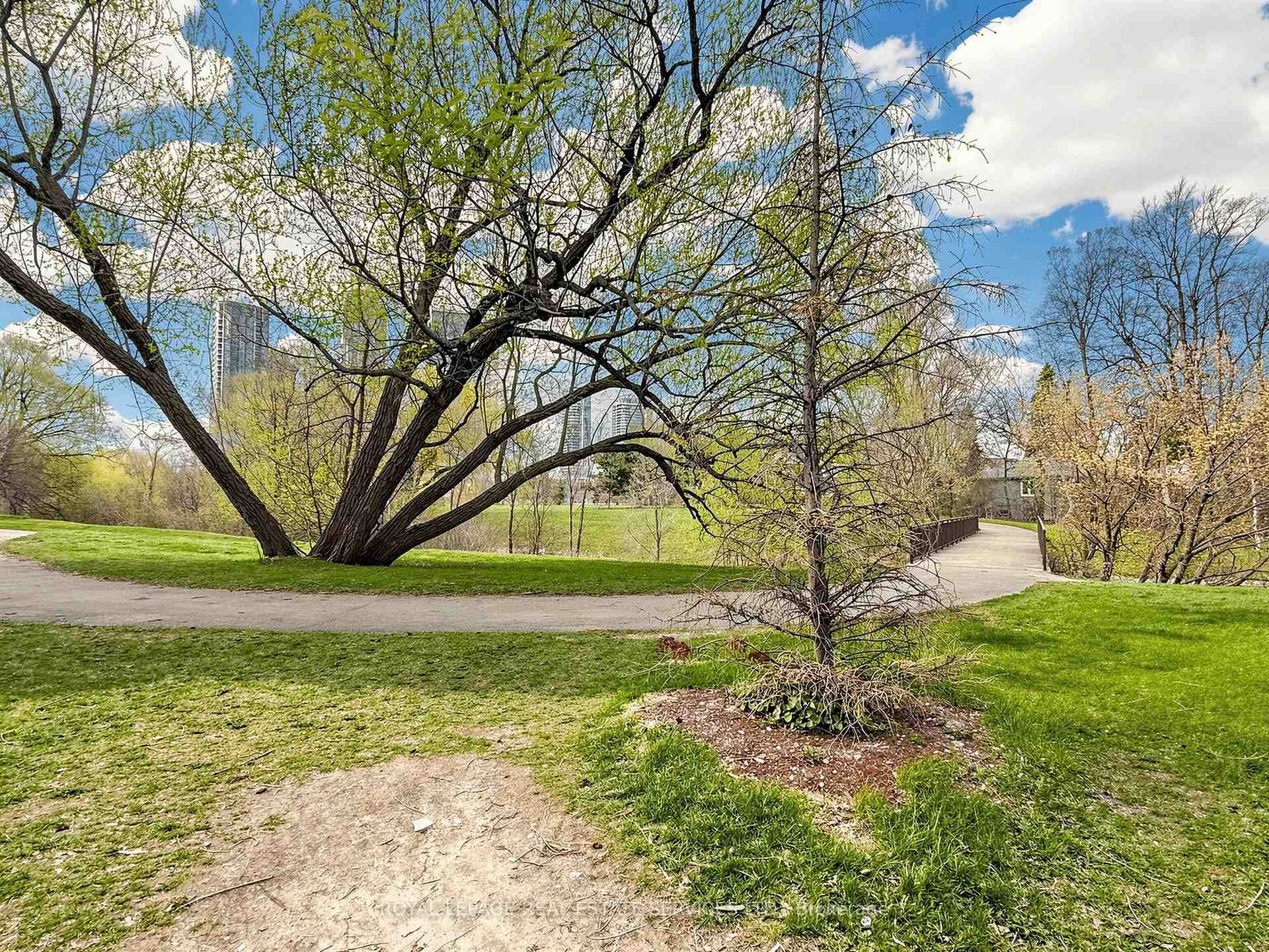 4091 Sheppard Avenue E 2101, Toronto Unit: 2101