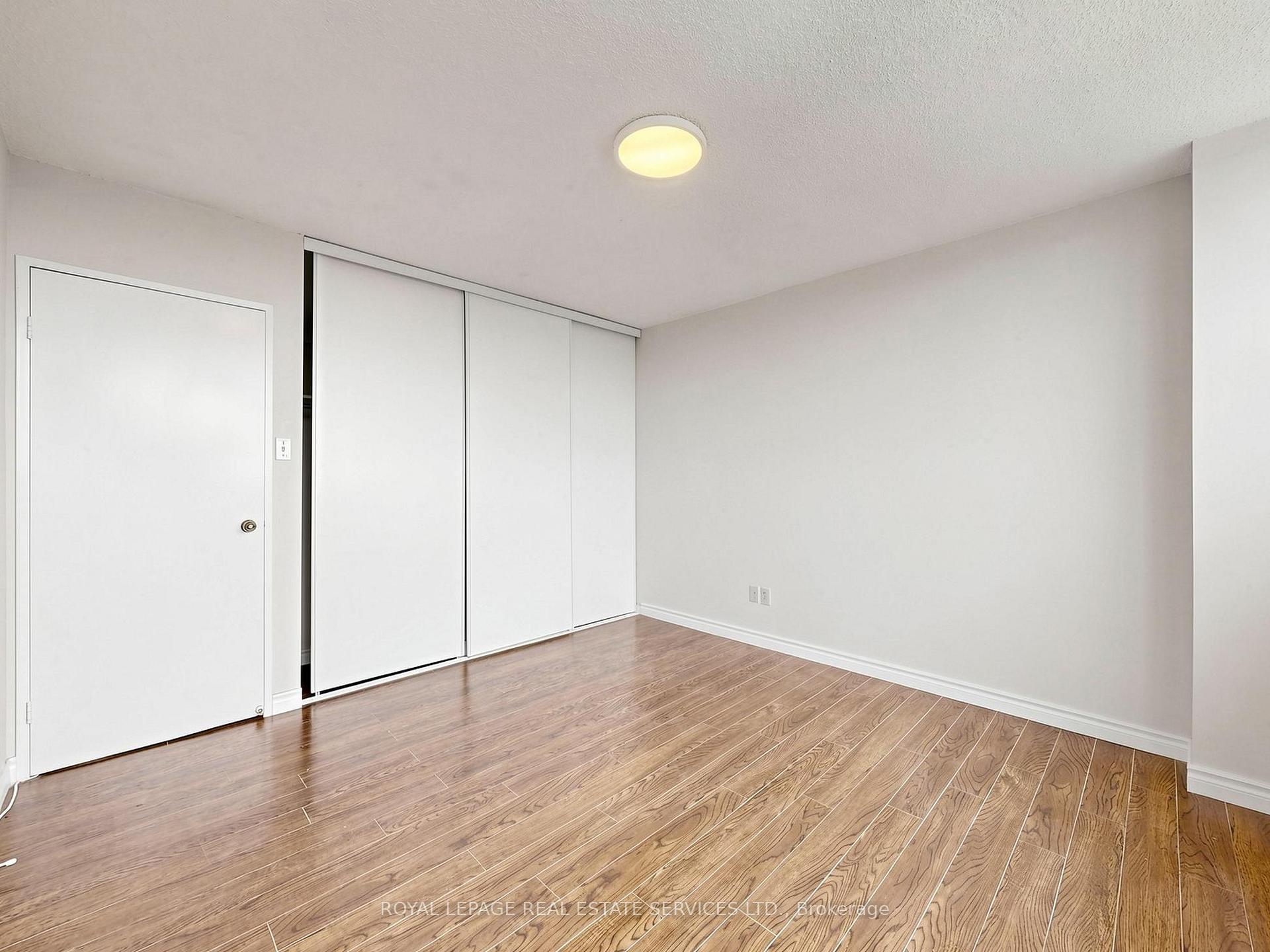 4091 Sheppard Avenue E 2101, Toronto Unit: 2101