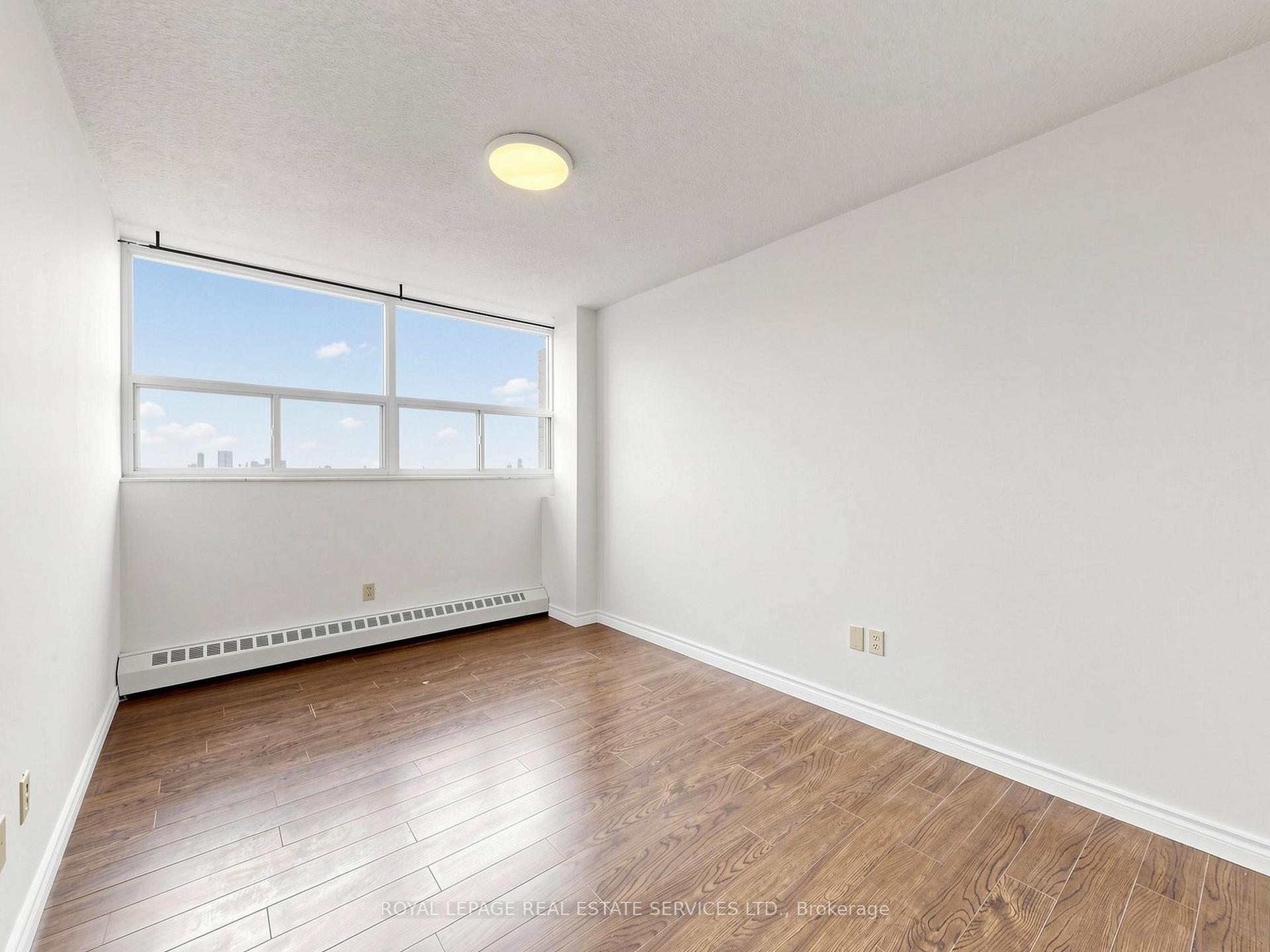 4091 Sheppard Avenue E 2101, Toronto Unit: 2101