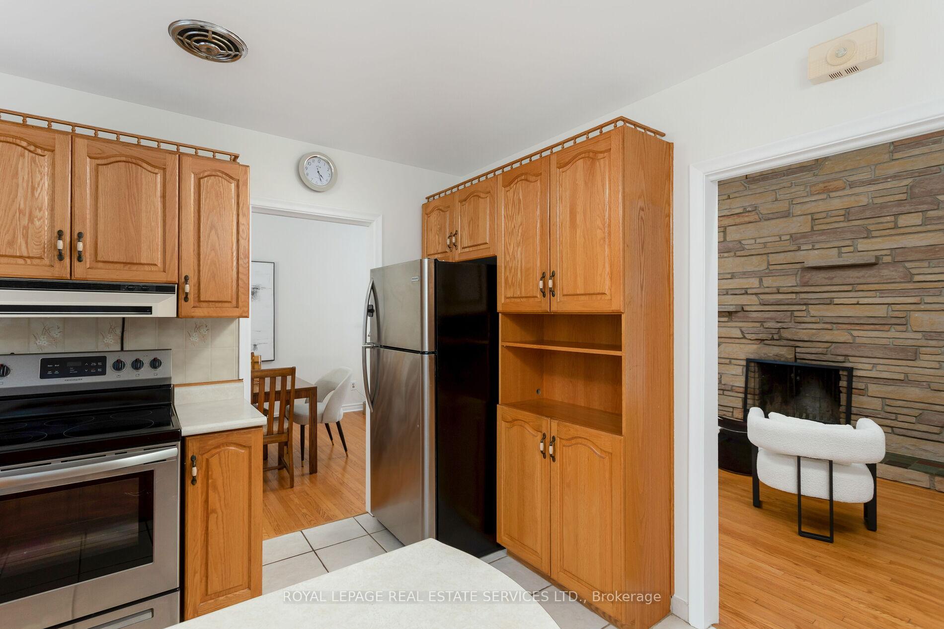 1106 Falgarwood Drive
