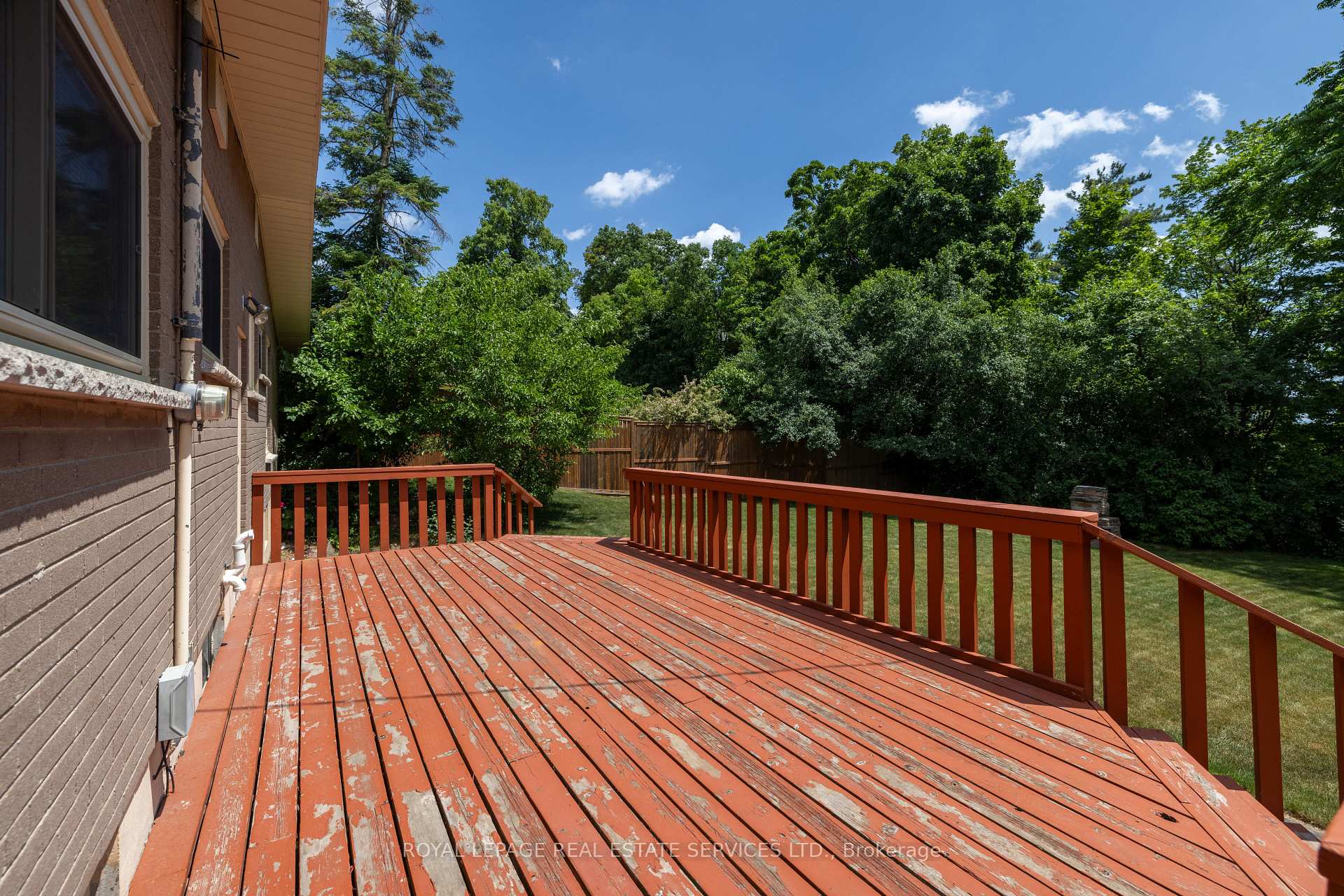 1106 Falgarwood Drive