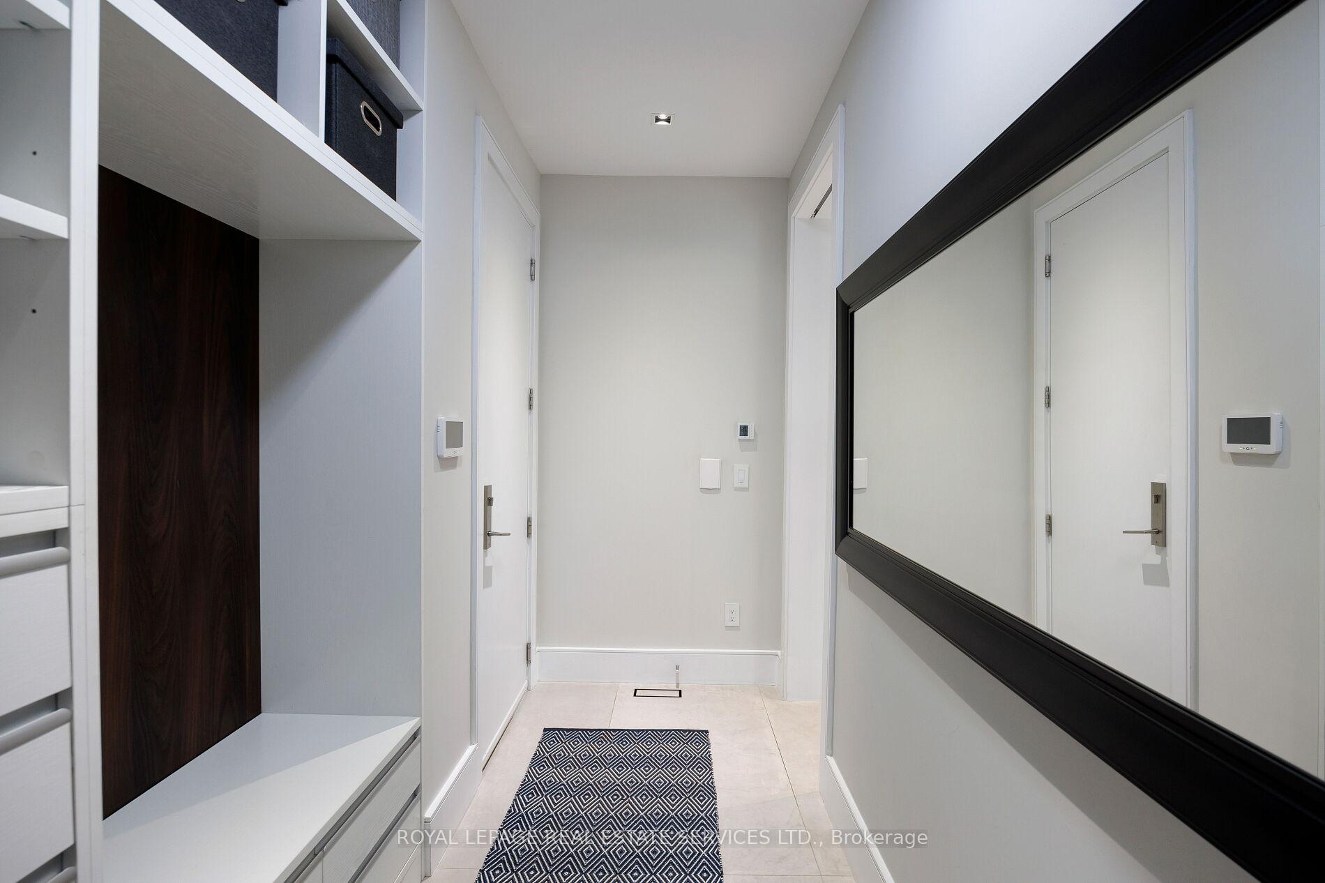 1471 Rogerswood Court