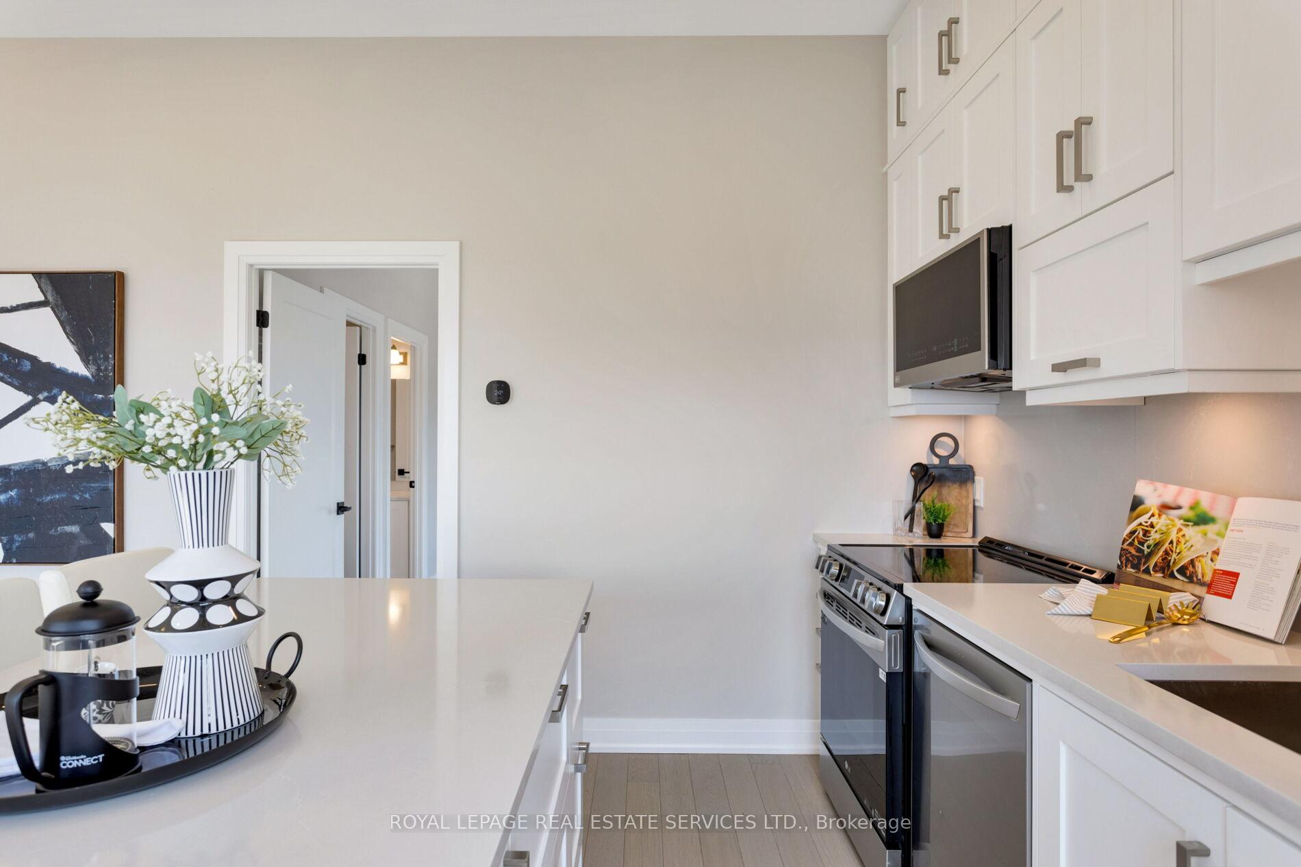 #503 - 3285 Carding Mill Trail Unit: 503
