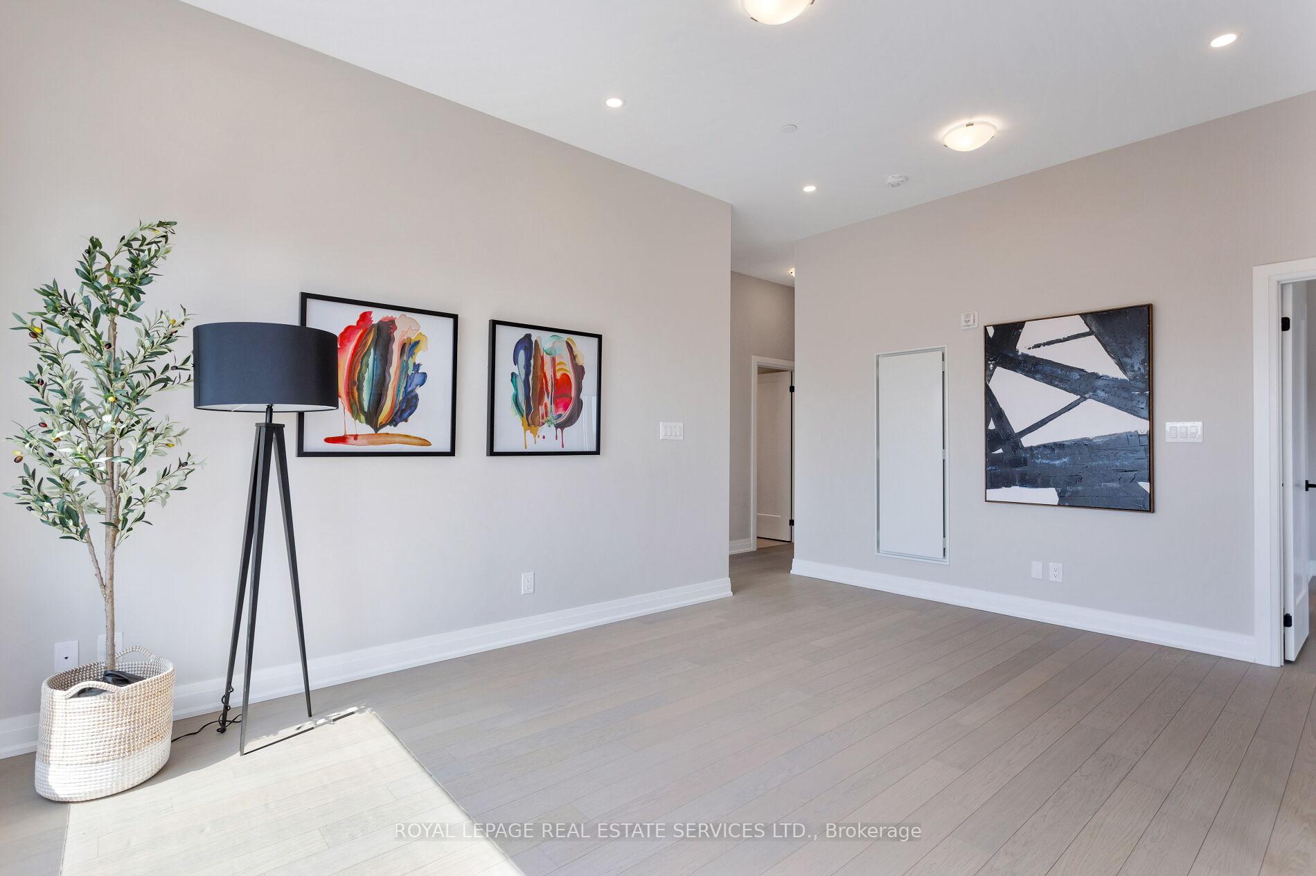 #503 - 3285 Carding Mill Trail Unit: 503