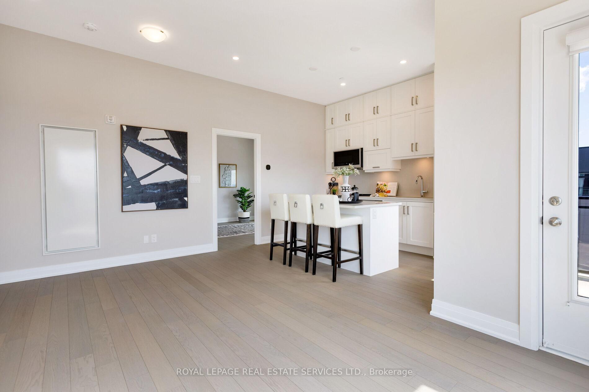 #503 - 3285 Carding Mill Trail Unit: 503