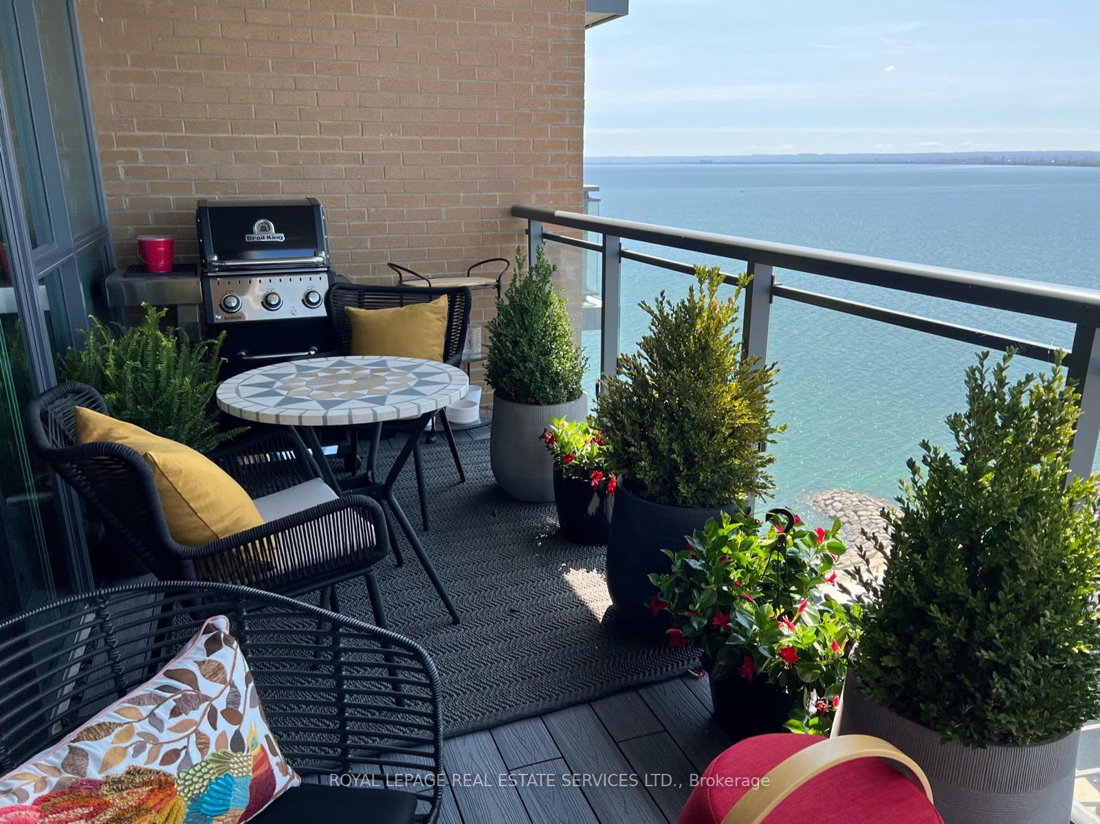 #1201 - 2060 Lakeshore Road Unit: 1201