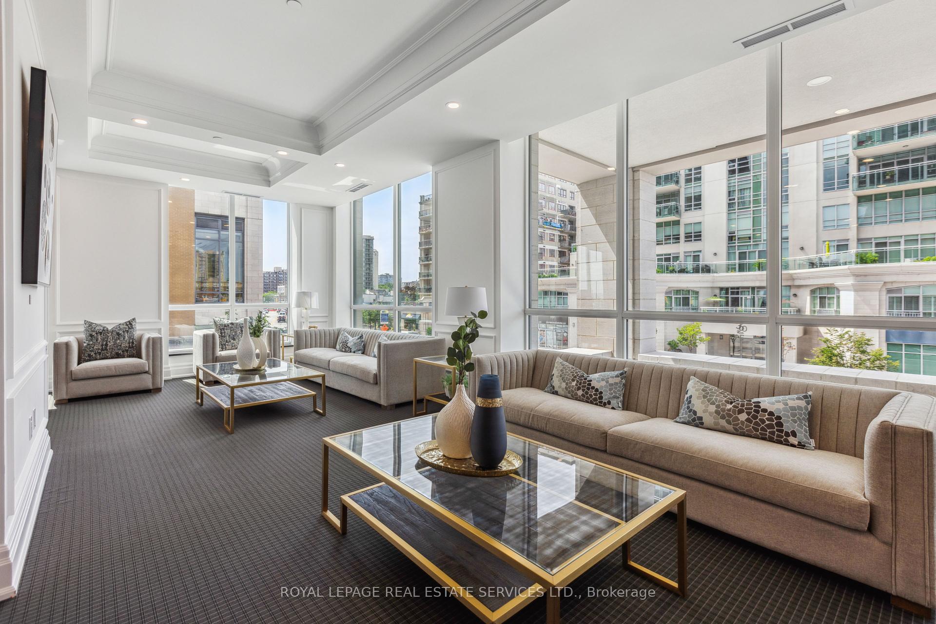 #1201 - 2060 Lakeshore Road Unit: 1201