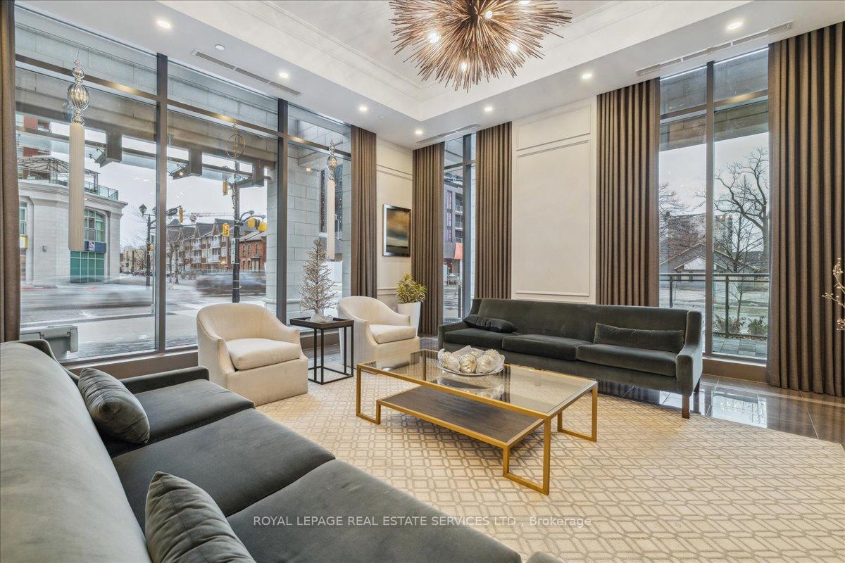 #1201 - 2060 Lakeshore Road Unit: 1201
