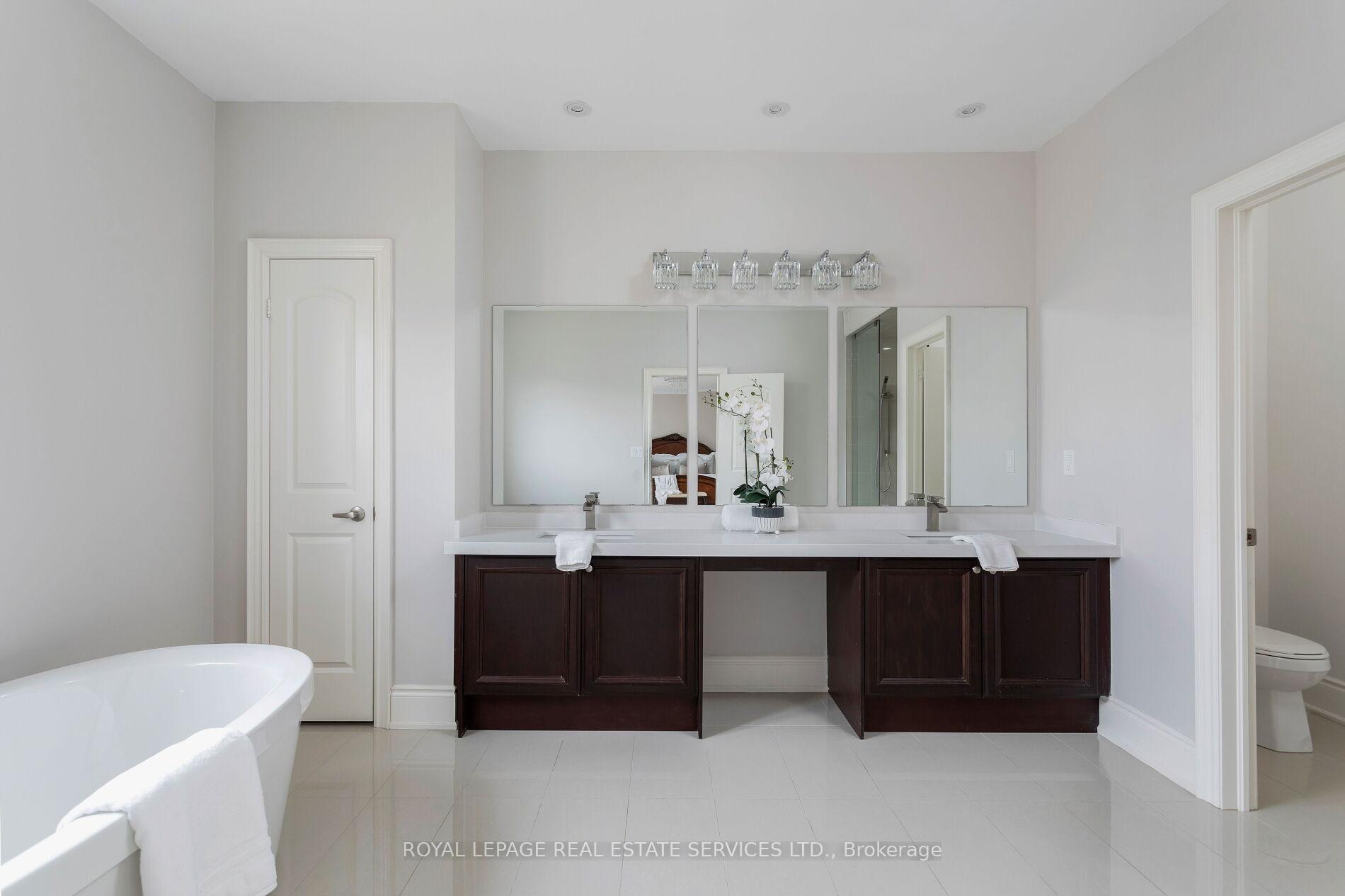 3159 William Rose Way