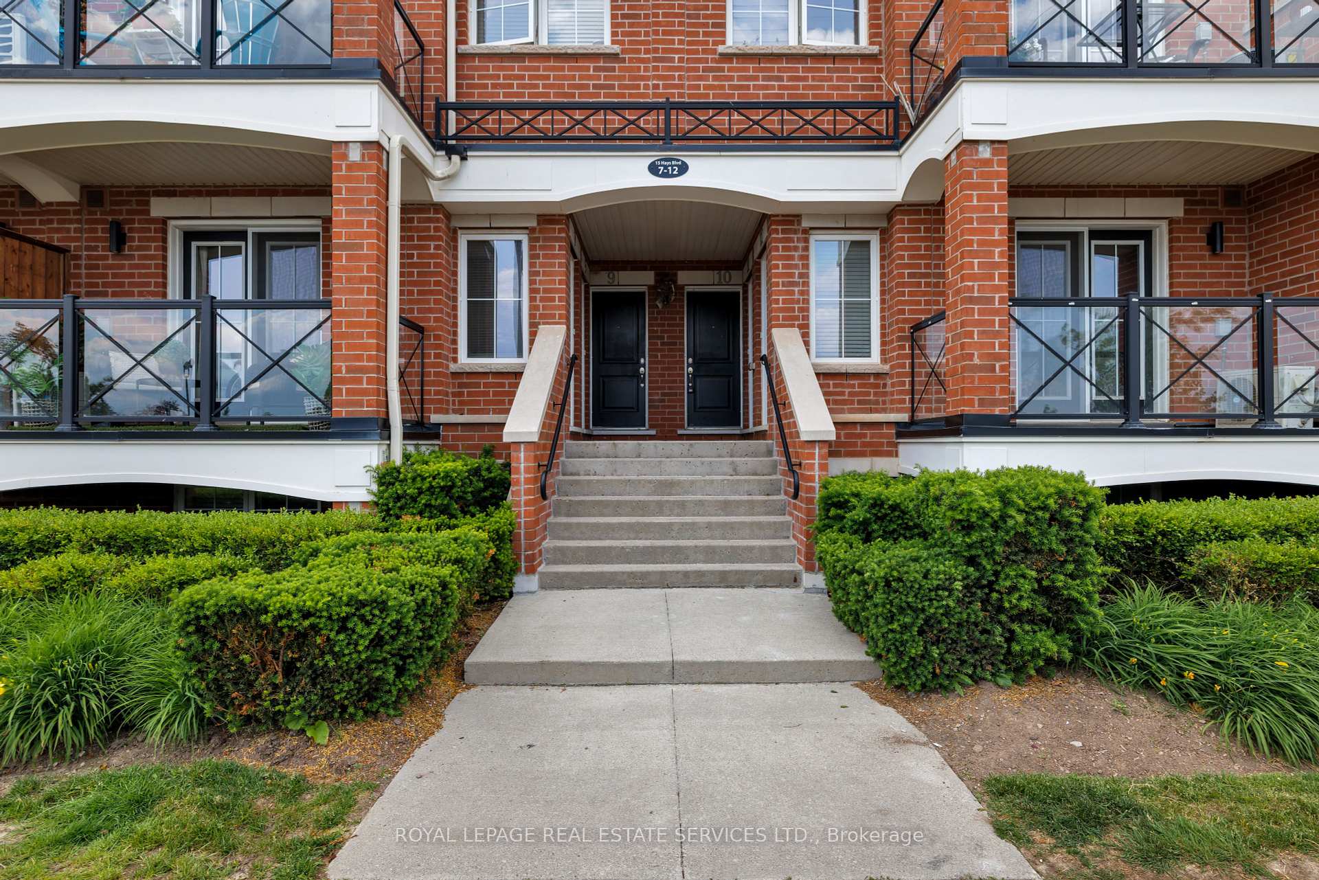 #10 - 15 Hays Boulevard Unit: 10