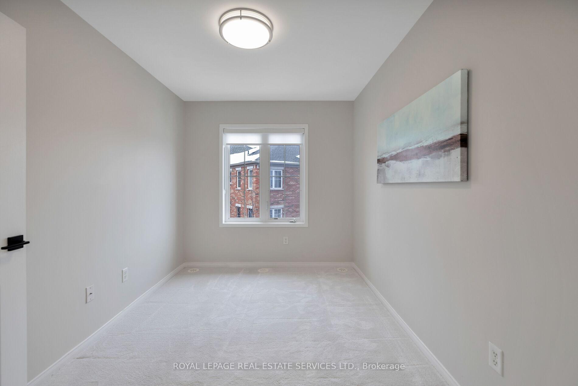 #10 - 15 Hays Boulevard Unit: 10