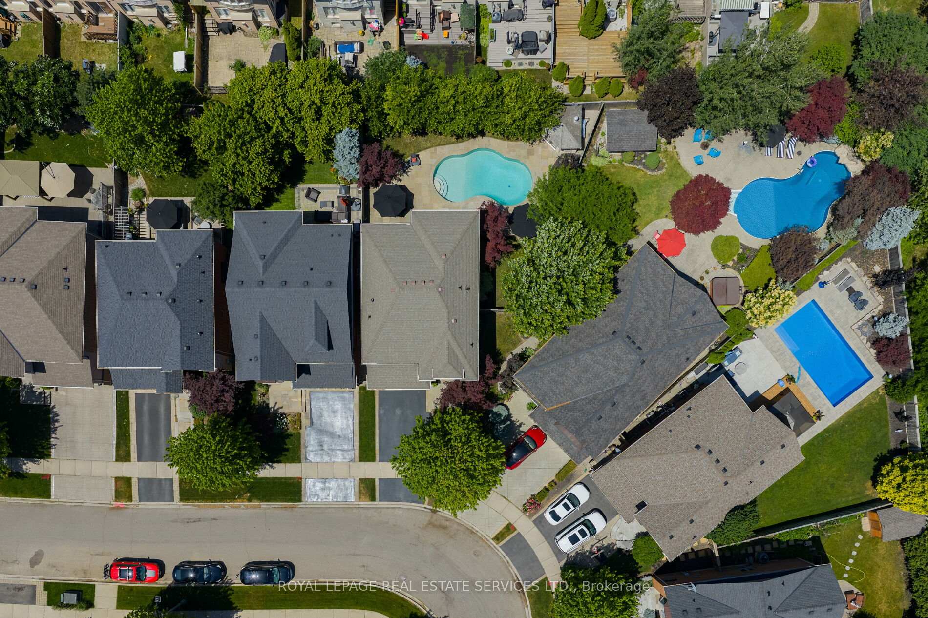 2076 Rochester Circle