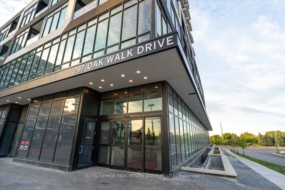 297 Oak Walk Drive 805
