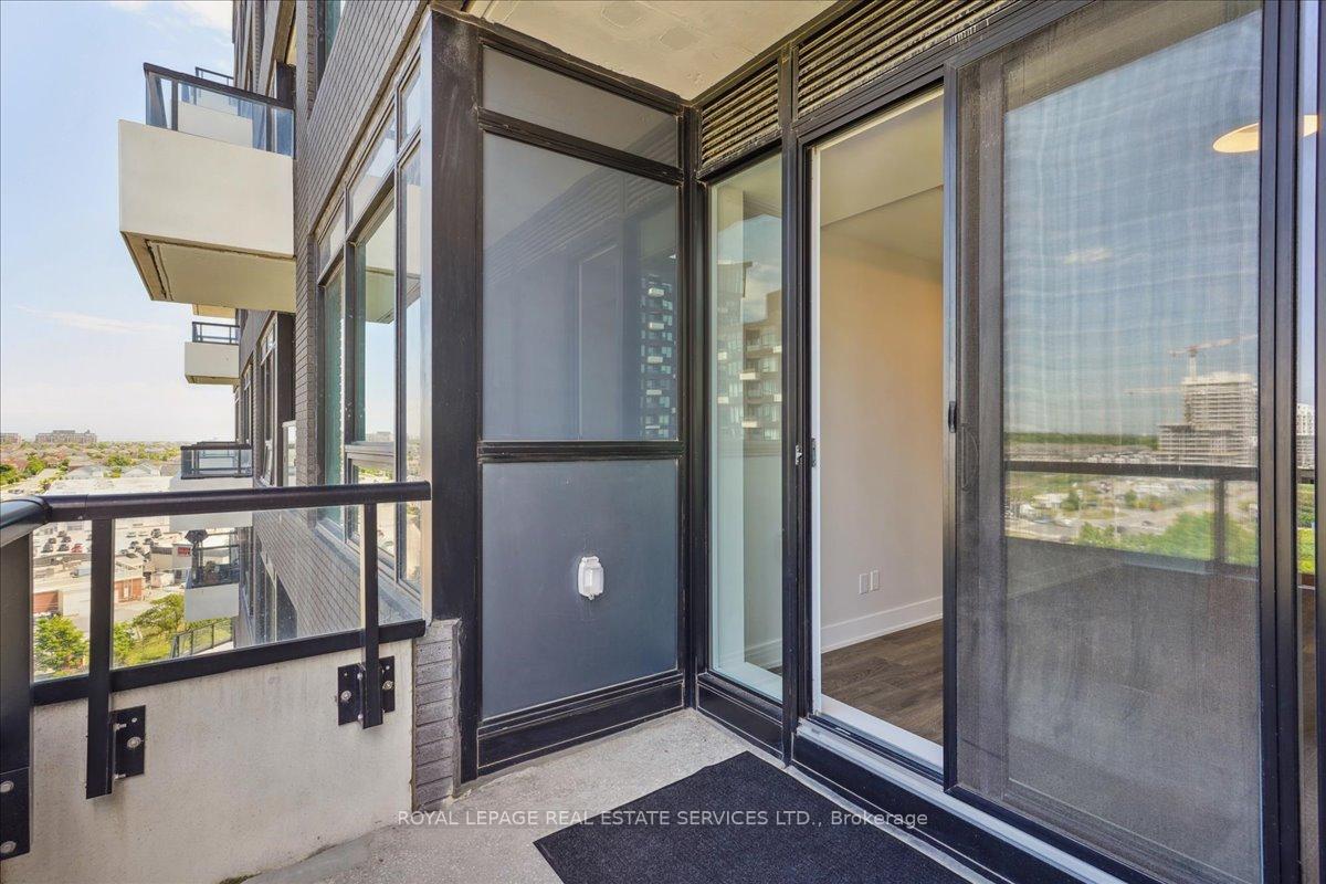 297 Oak Walk Drive 805