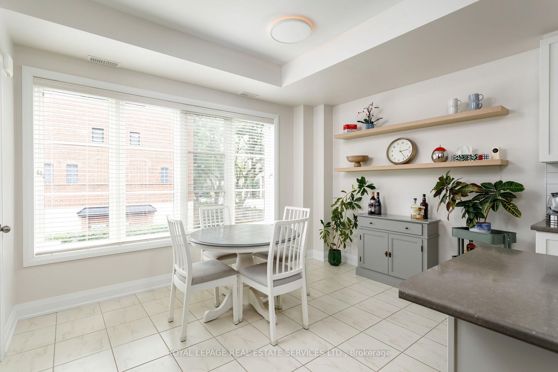 405 Plains Road E 22