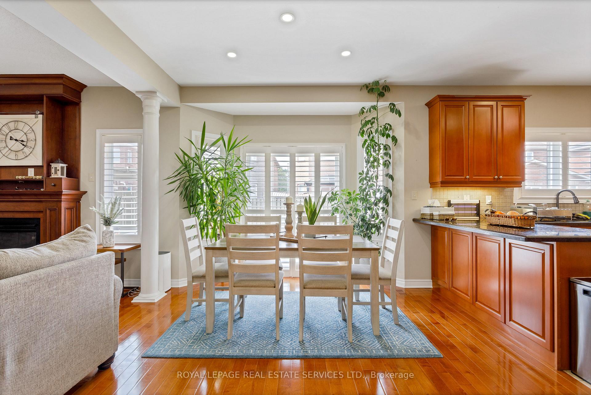 3137 Countess Crescent