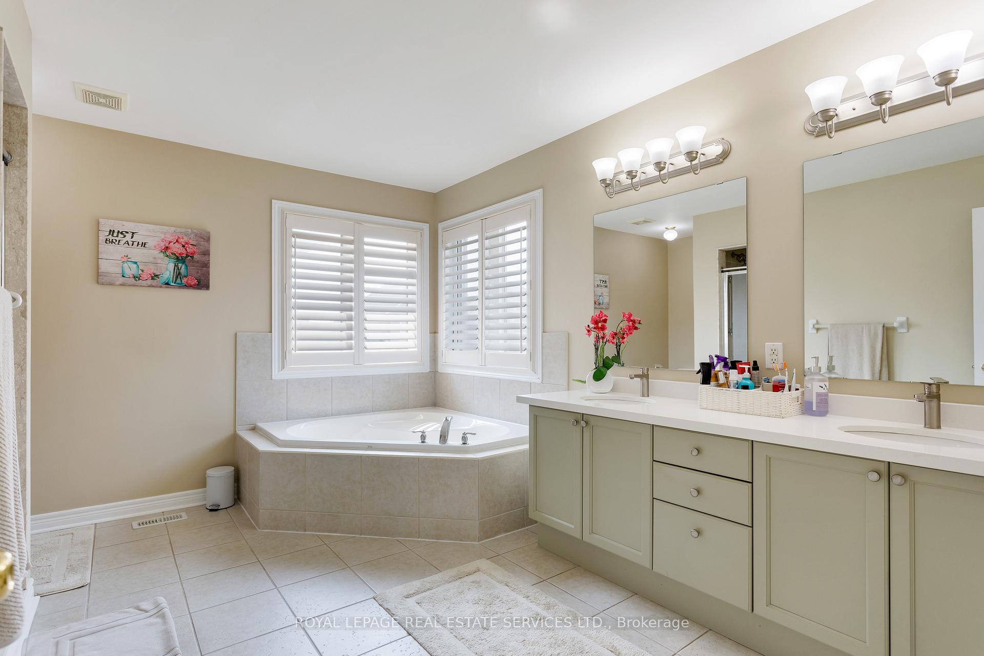 3137 Countess Crescent