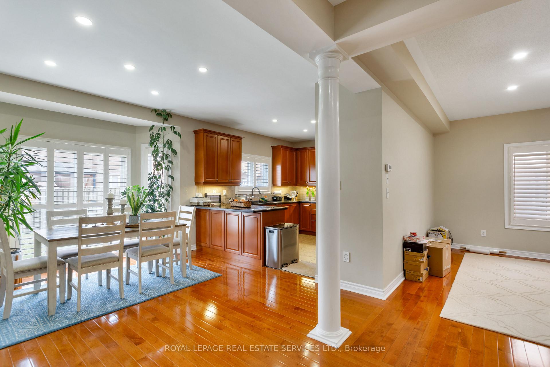 3137 Countess Crescent