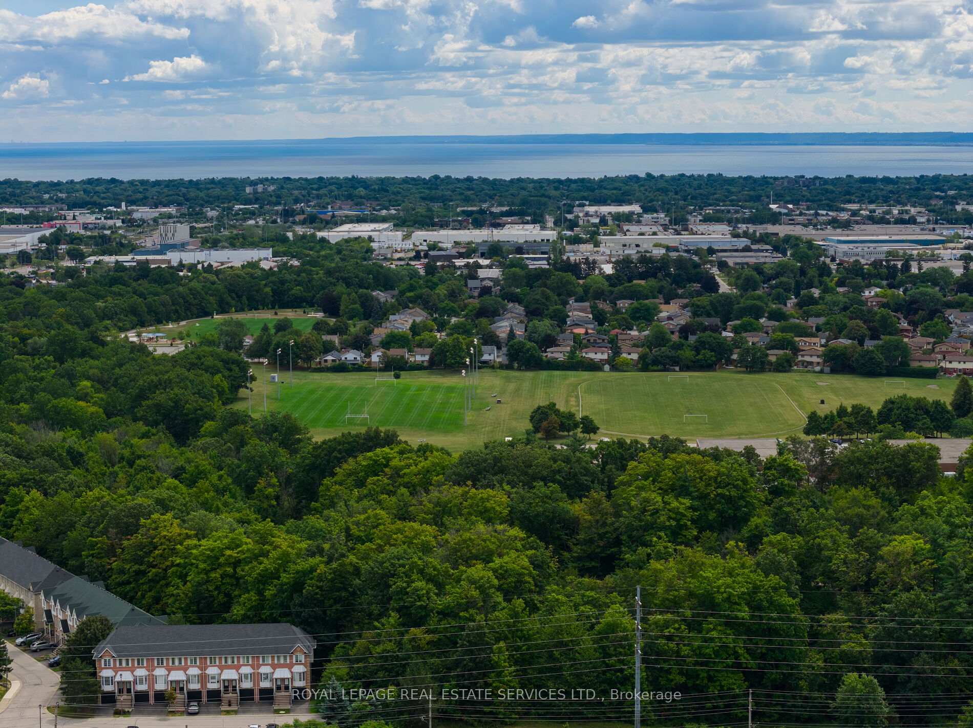 2040 Cleaver Avenue 211