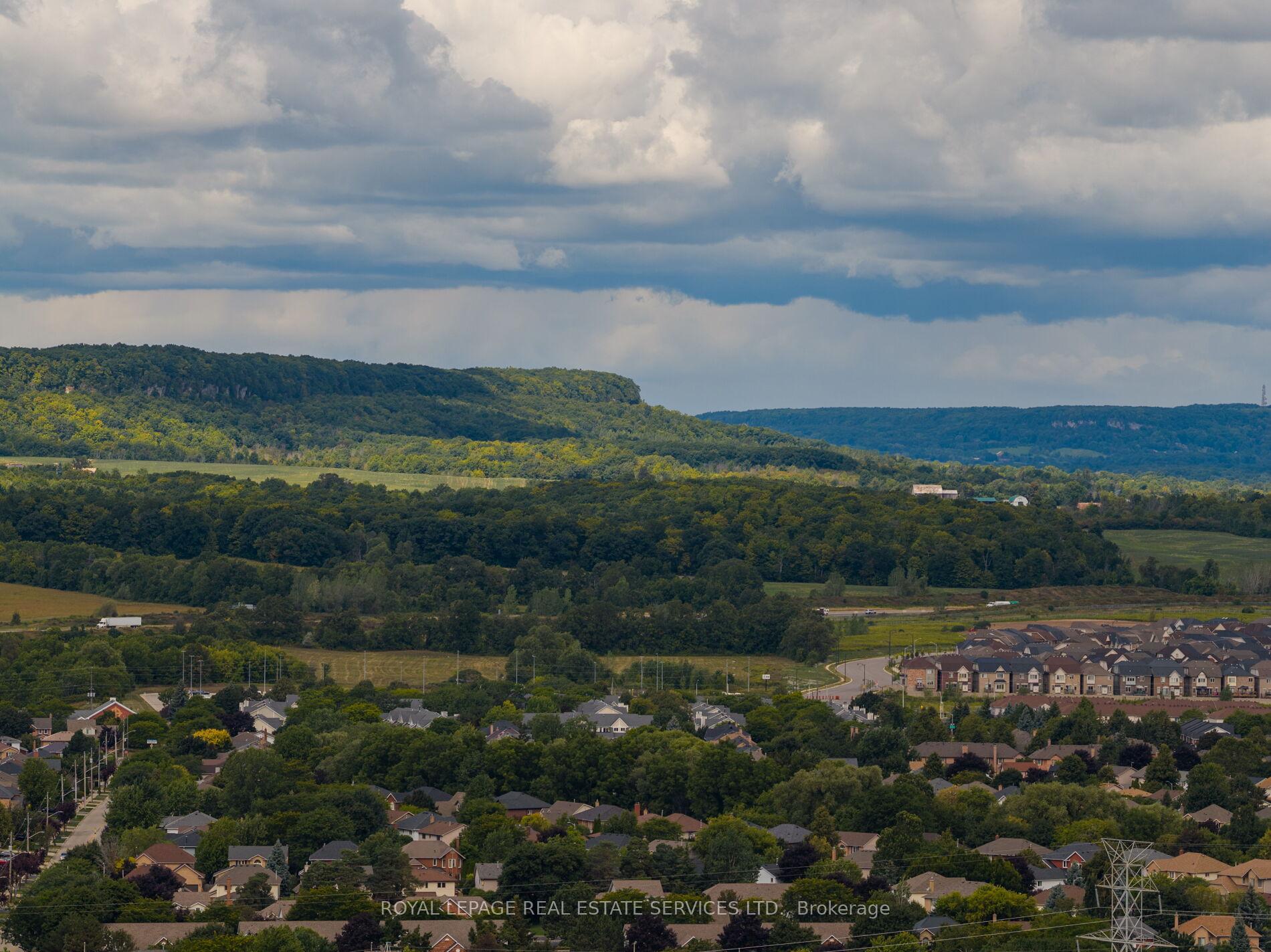 2040 Cleaver Avenue 211