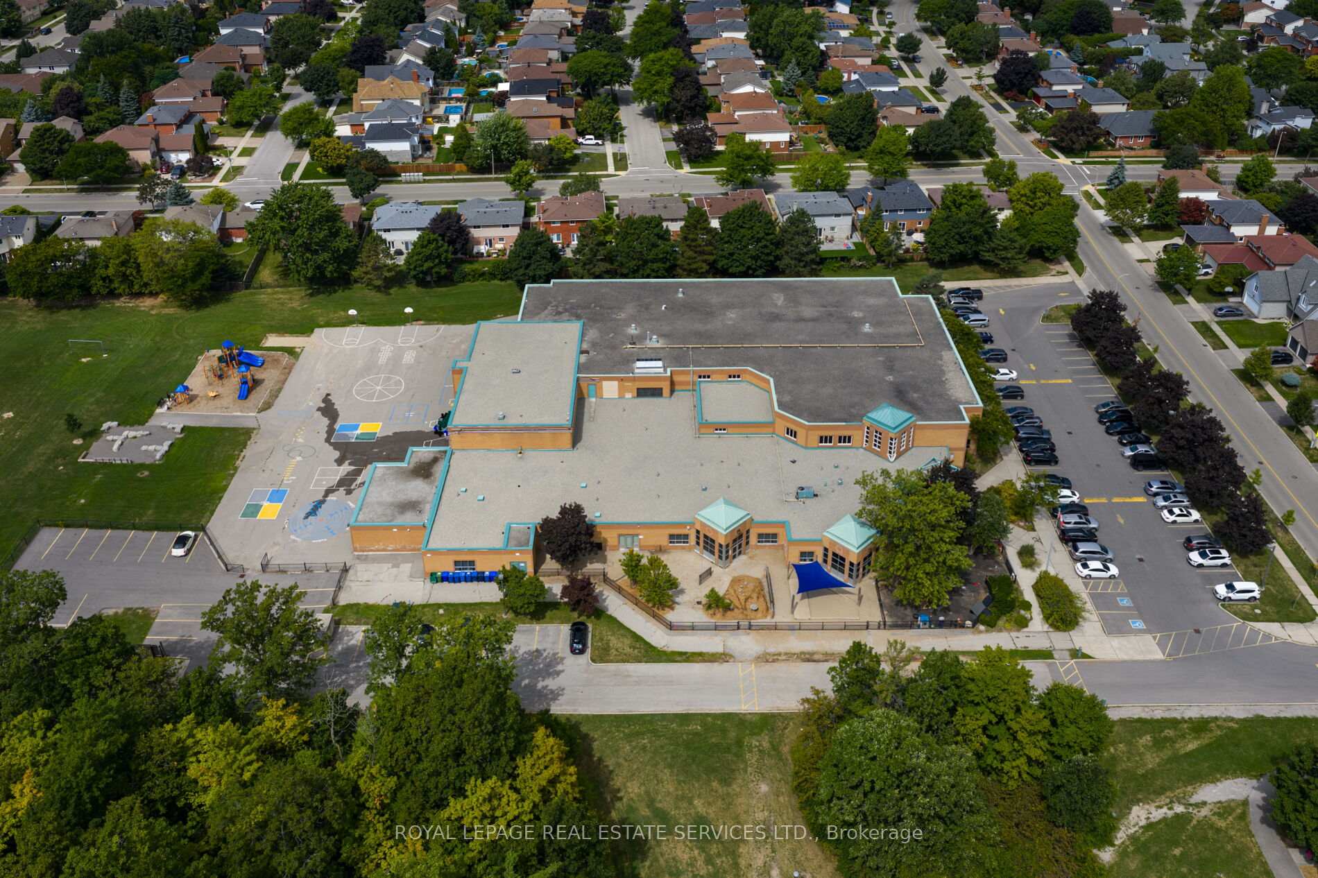 2040 Cleaver Avenue 211