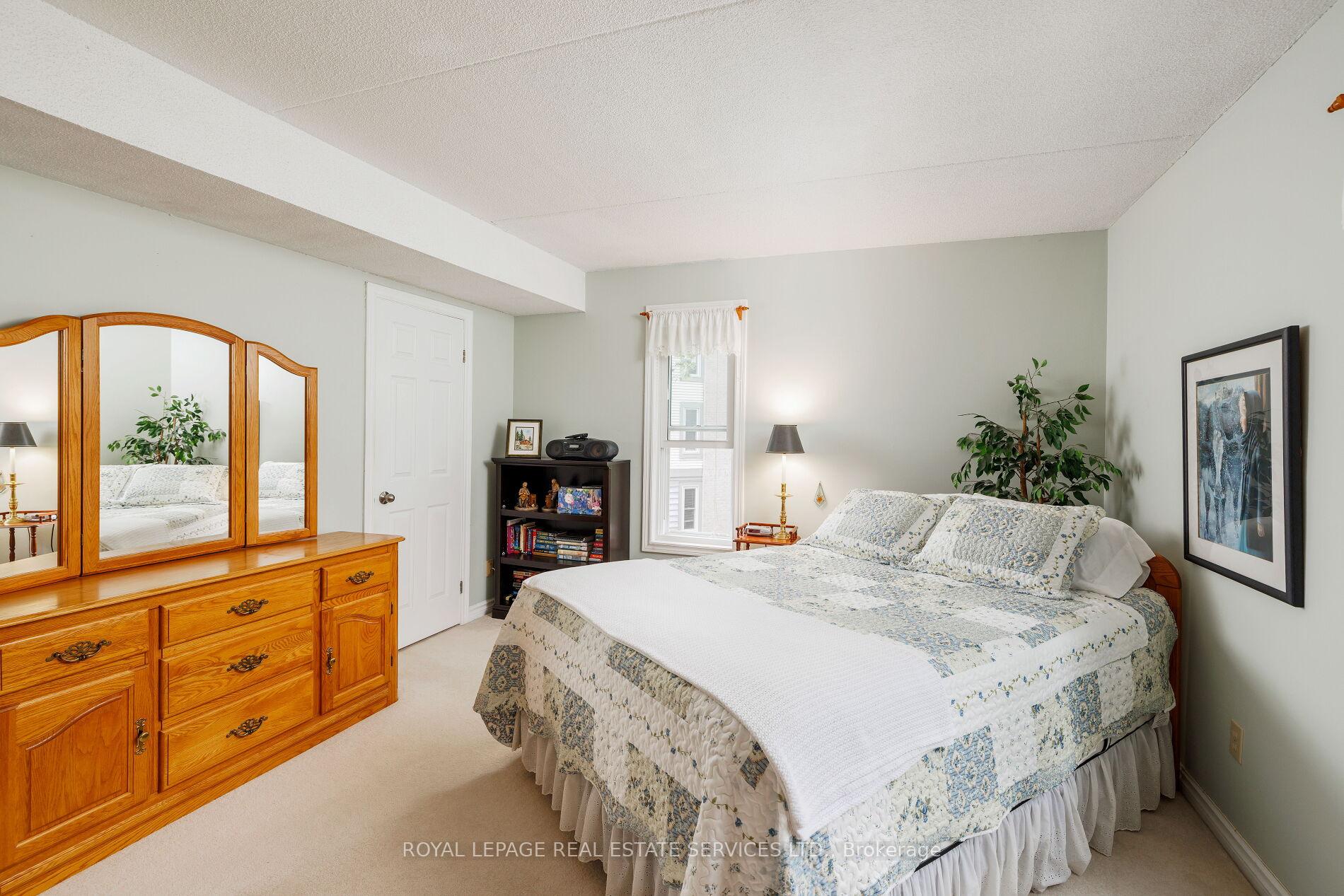 2040 Cleaver Avenue 211