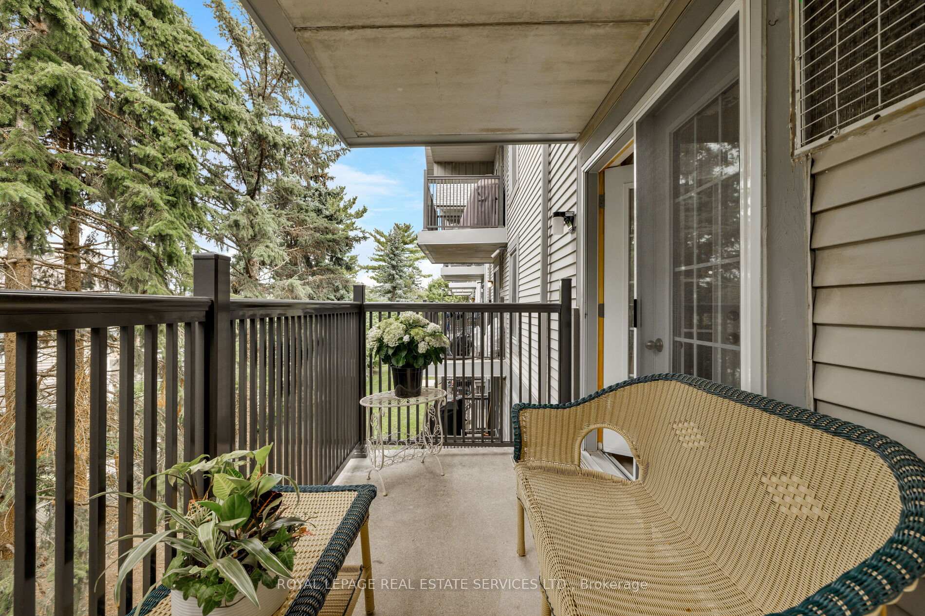 2040 Cleaver Avenue 211