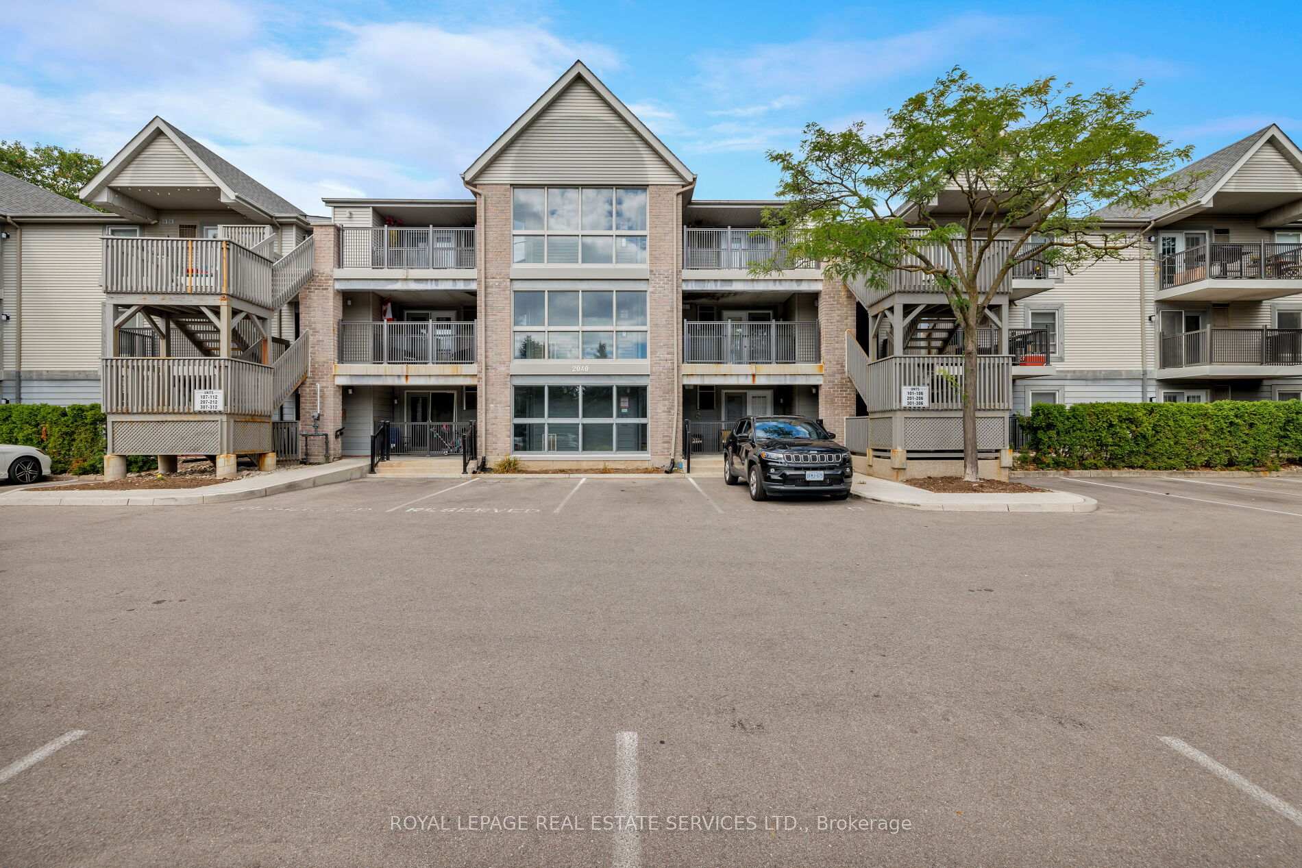 2040 Cleaver Avenue 211