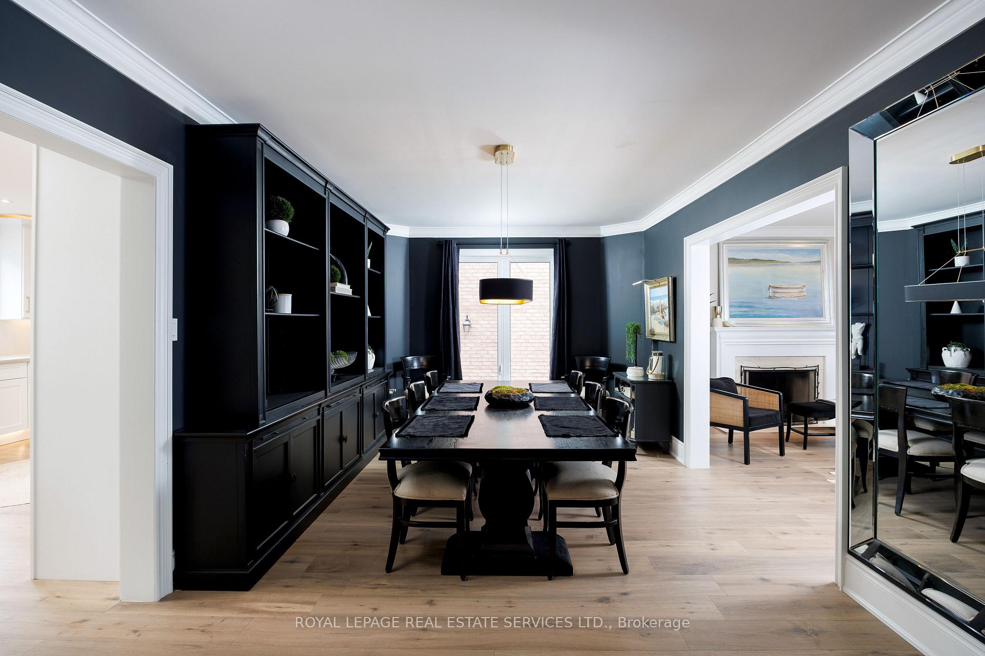 1483 The Links Drive