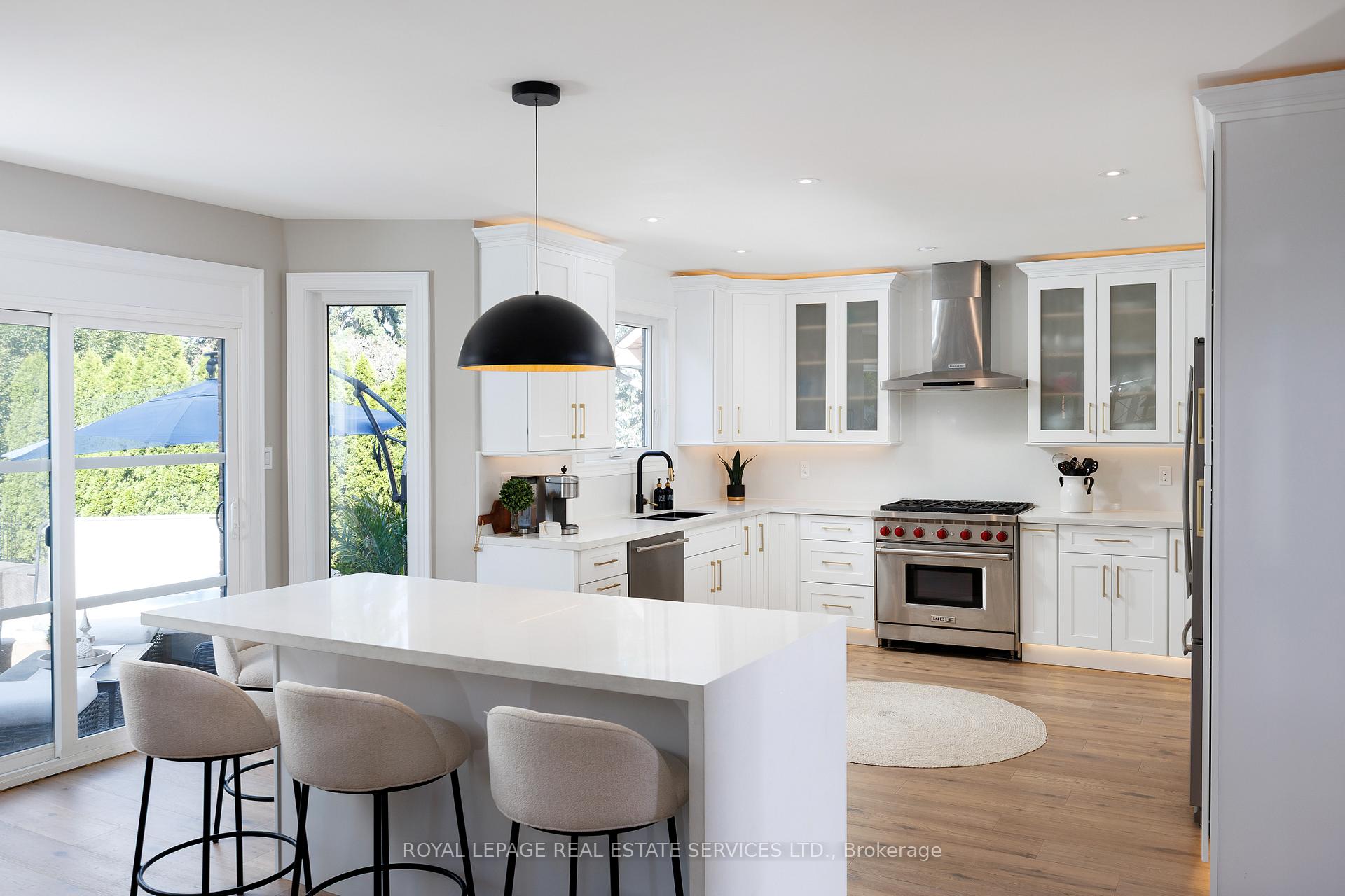 1483 The Links Drive