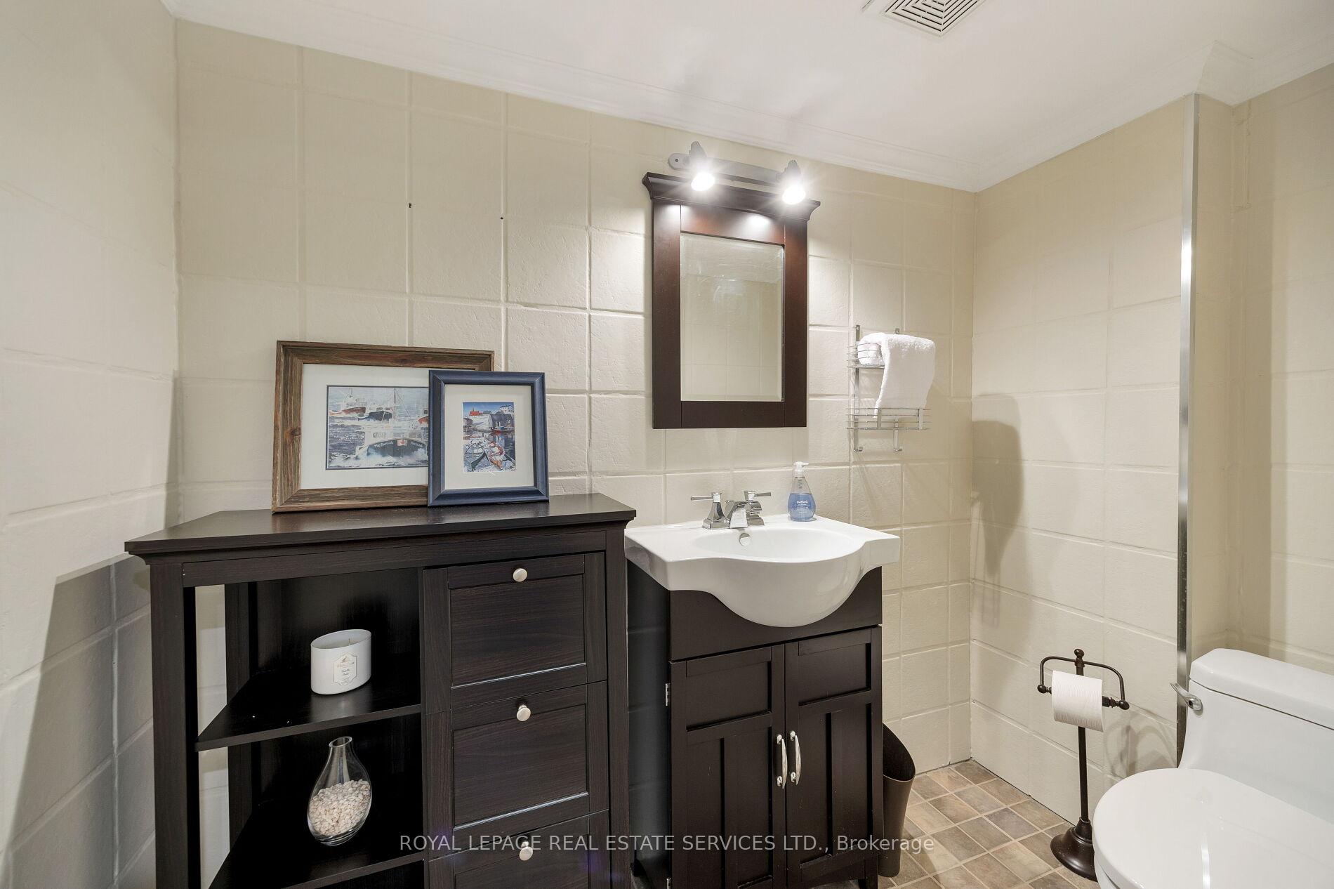 1559 Stoneybrook Trail