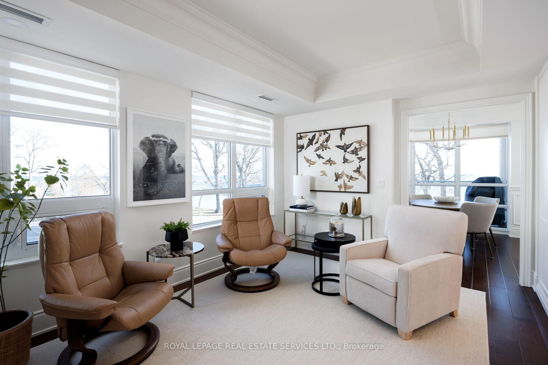 3500 Lakeshore Road W 327