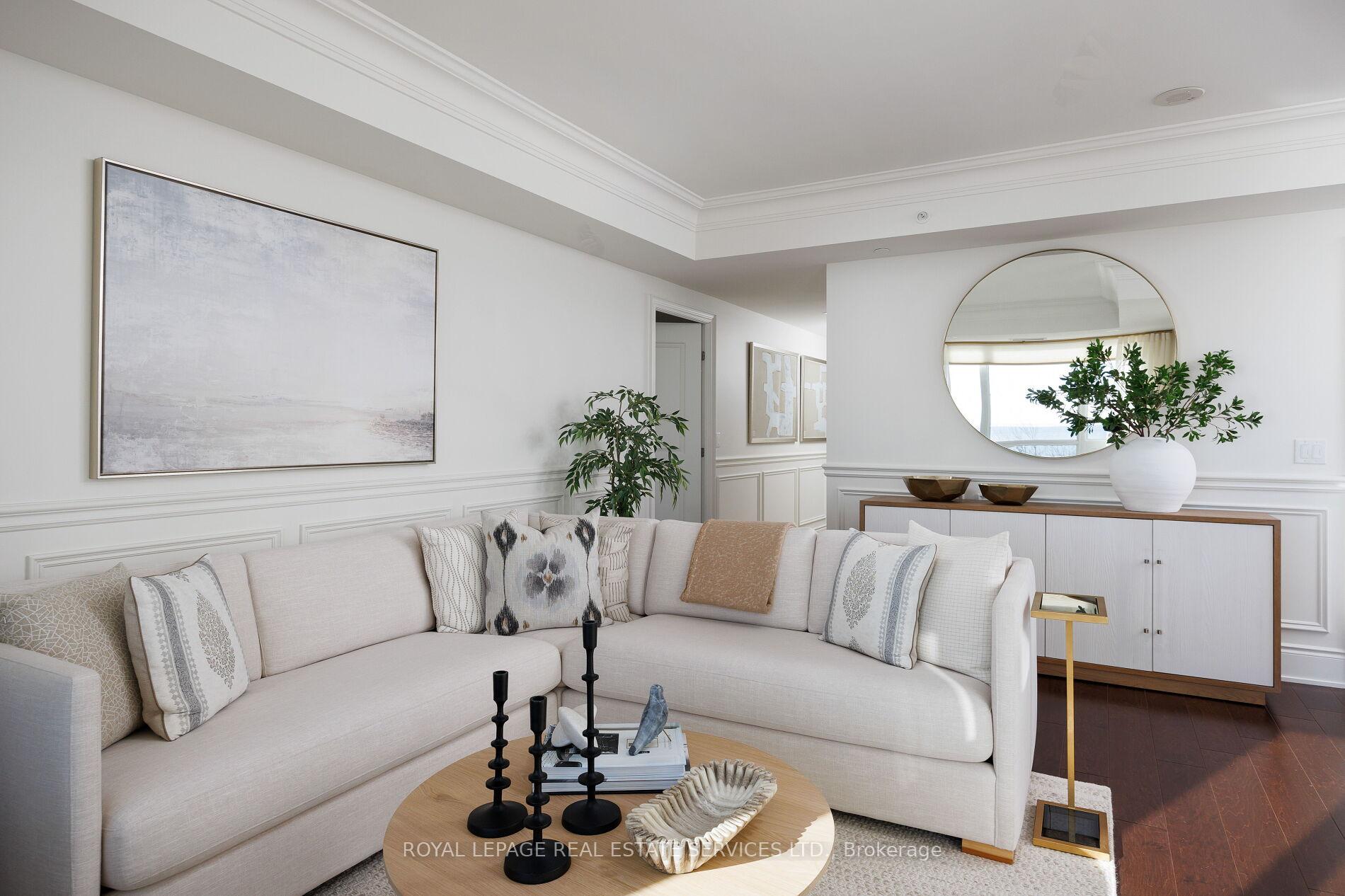 3500 Lakeshore Road W 327