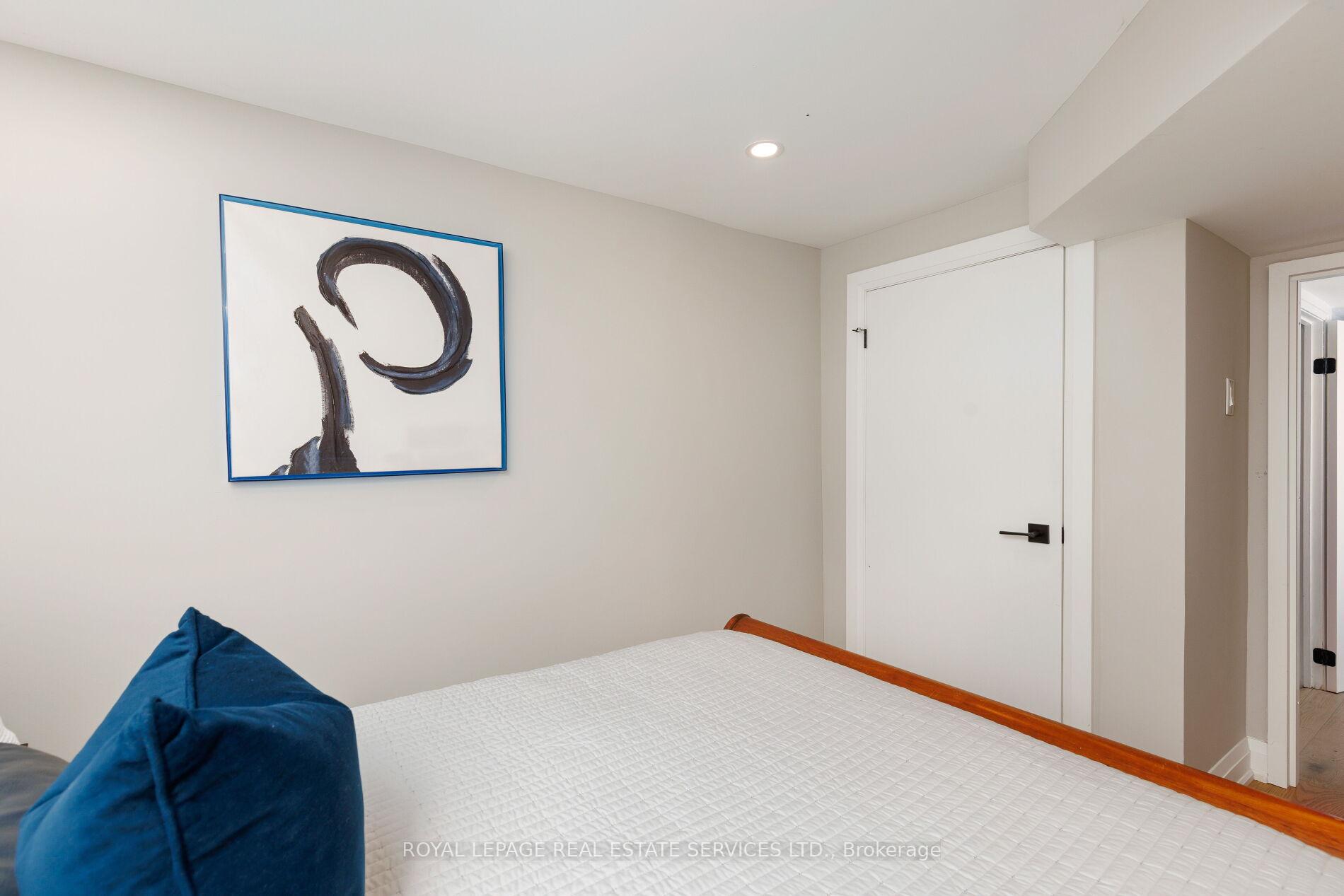 471 Sparling Crescent