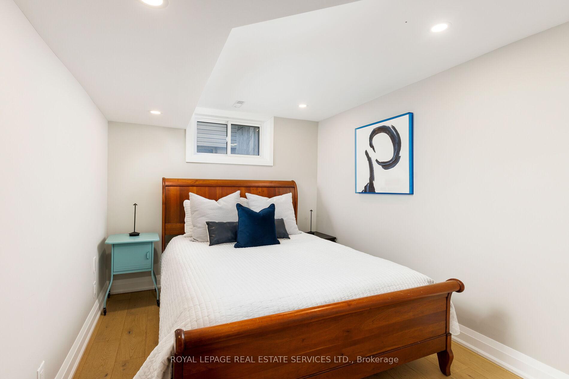 471 Sparling Crescent