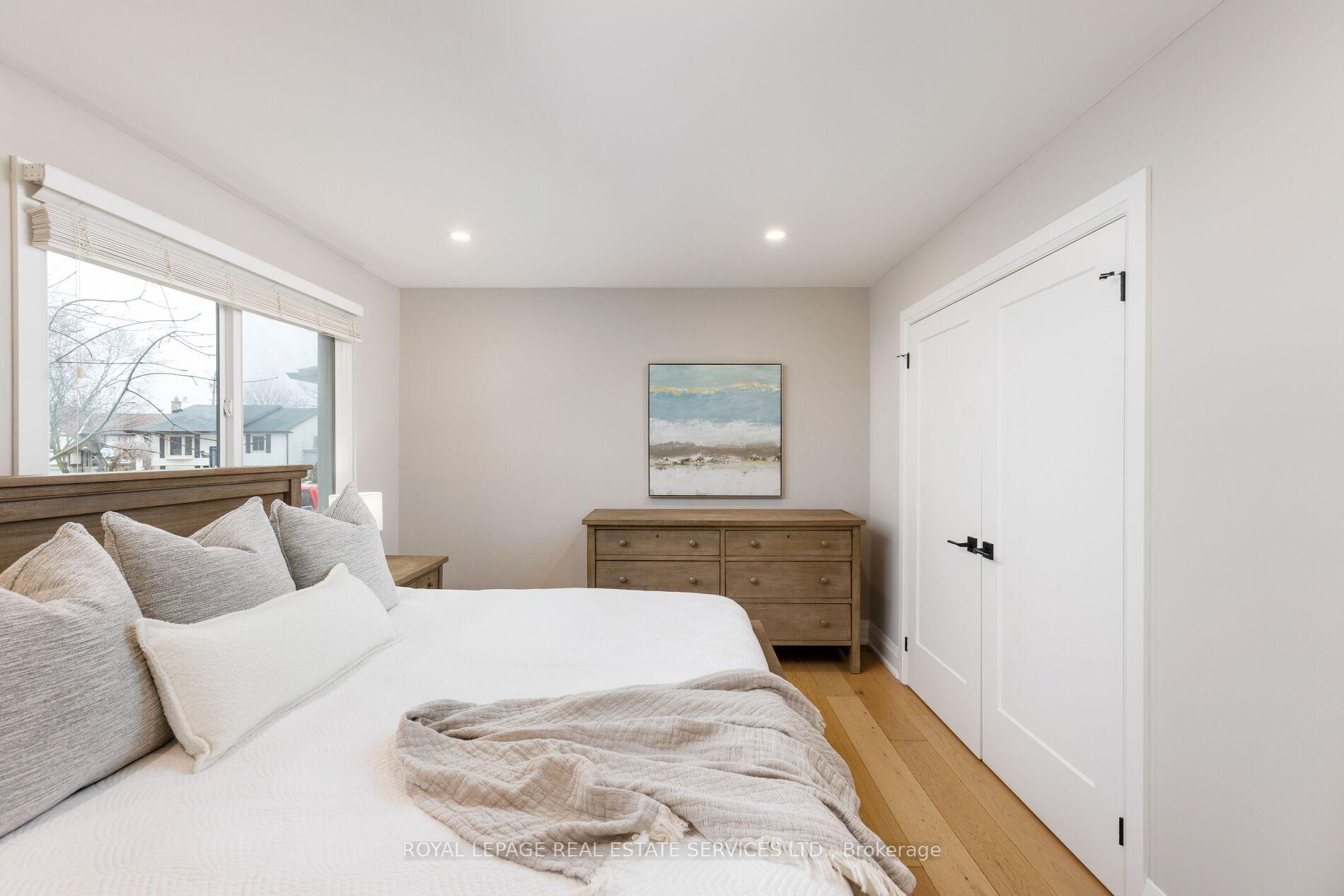 471 Sparling Crescent