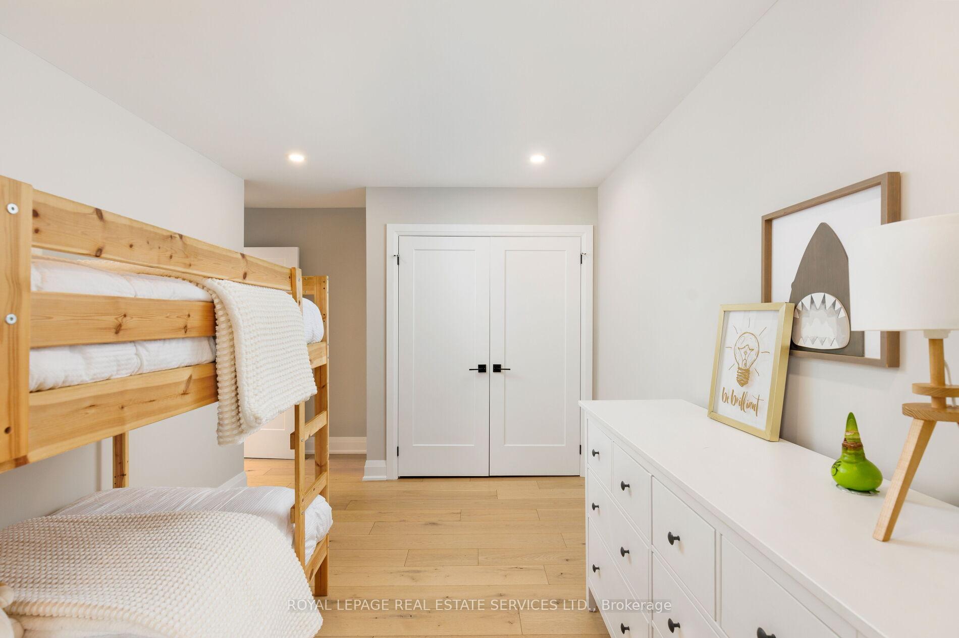 471 Sparling Crescent