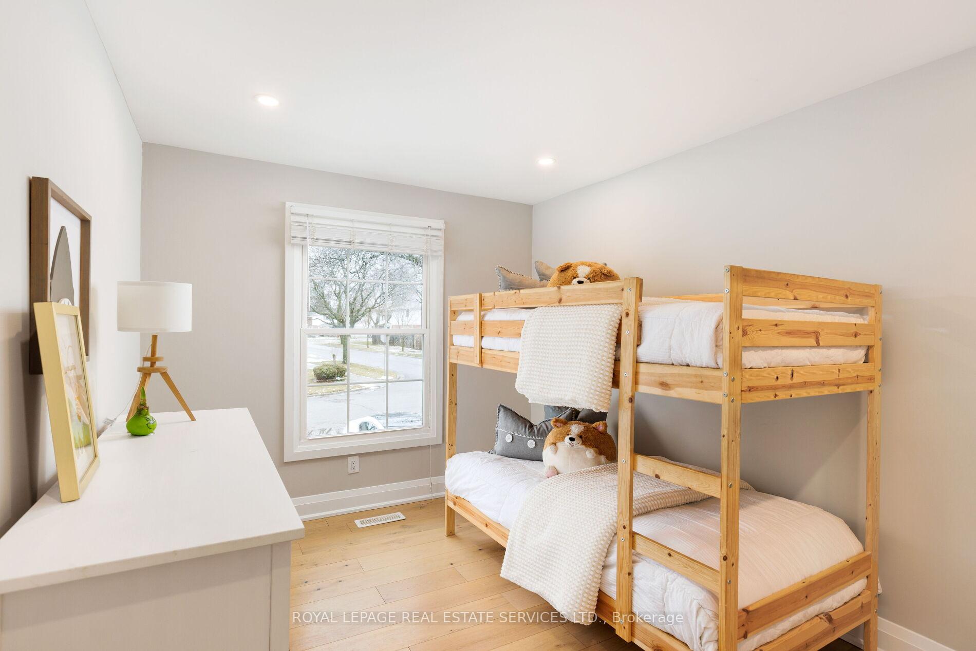 471 Sparling Crescent