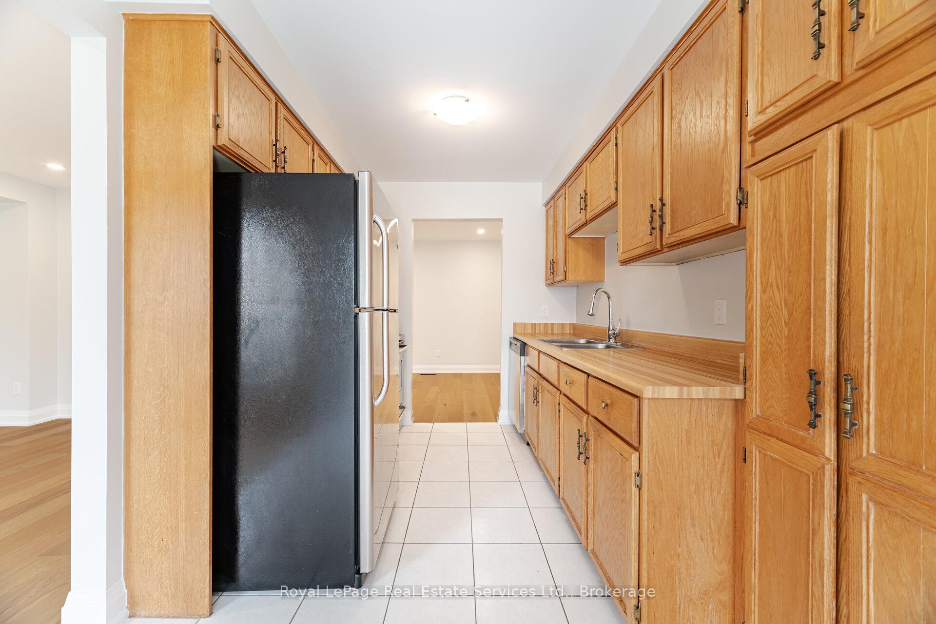 2155 Duncaster Drive 22, Burlington, ON L7P 4R4, Burlington ON, L7P 4R4