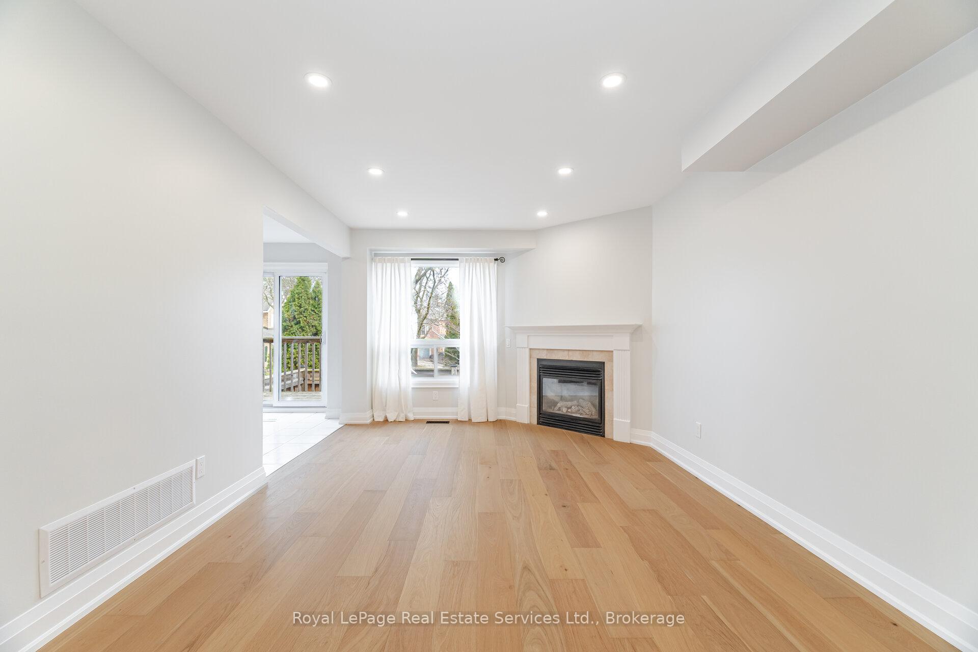 2155 Duncaster Drive 22, Burlington, ON L7P 4R4, Burlington ON, L7P 4R4