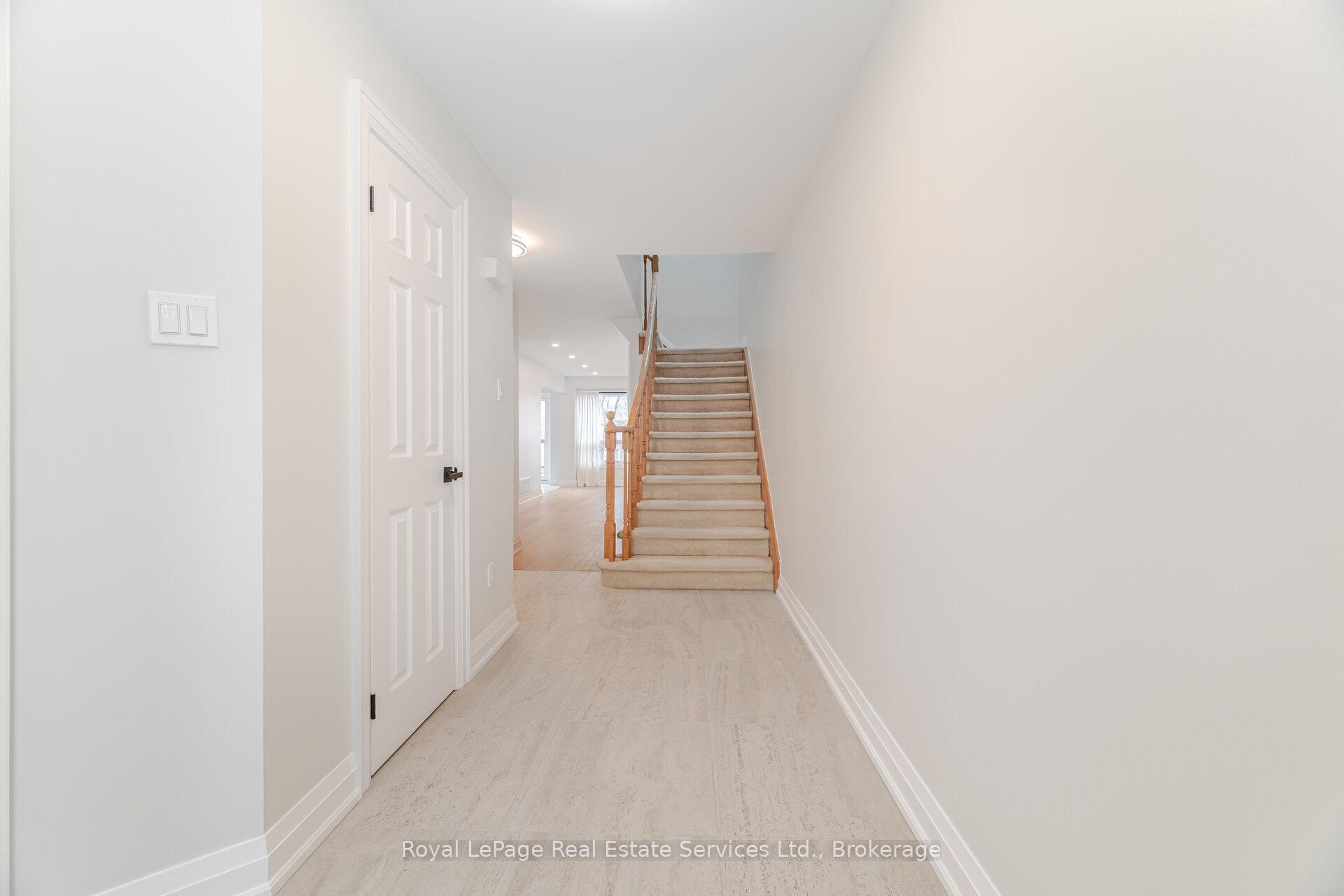 2155 Duncaster Drive 22, Burlington, ON L7P 4R4, Burlington ON, L7P 4R4