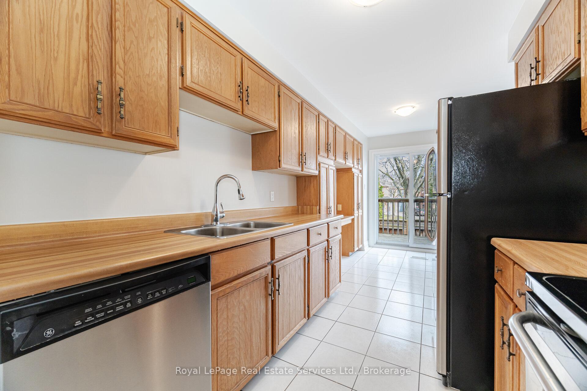 2155 Duncaster Drive 22, Burlington, ON L7P 4R4, Burlington ON, L7P 4R4